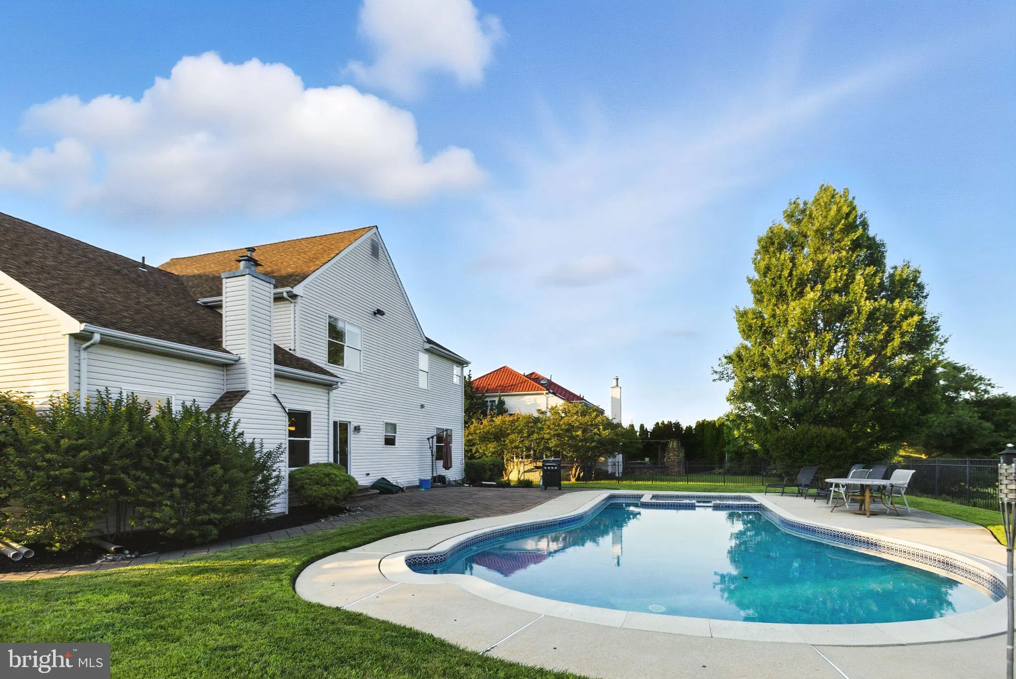 Voorhees, New Jersey 08043, United States, 4 Bedrooms Bedrooms, ,4 BathroomsBathrooms,Residential,Pending,191128