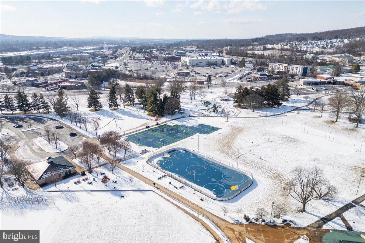 FOUNTAINS AT HERITAGE - Residential