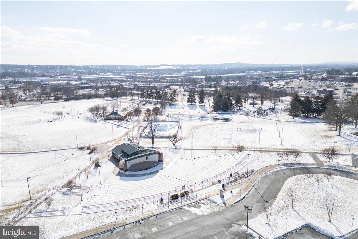 FOUNTAINS AT HERITAGE - Residential
