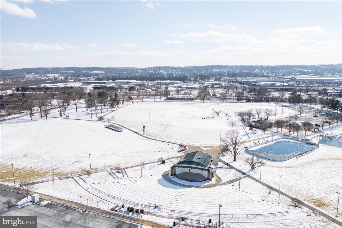 FOUNTAINS AT HERITAGE - Residential