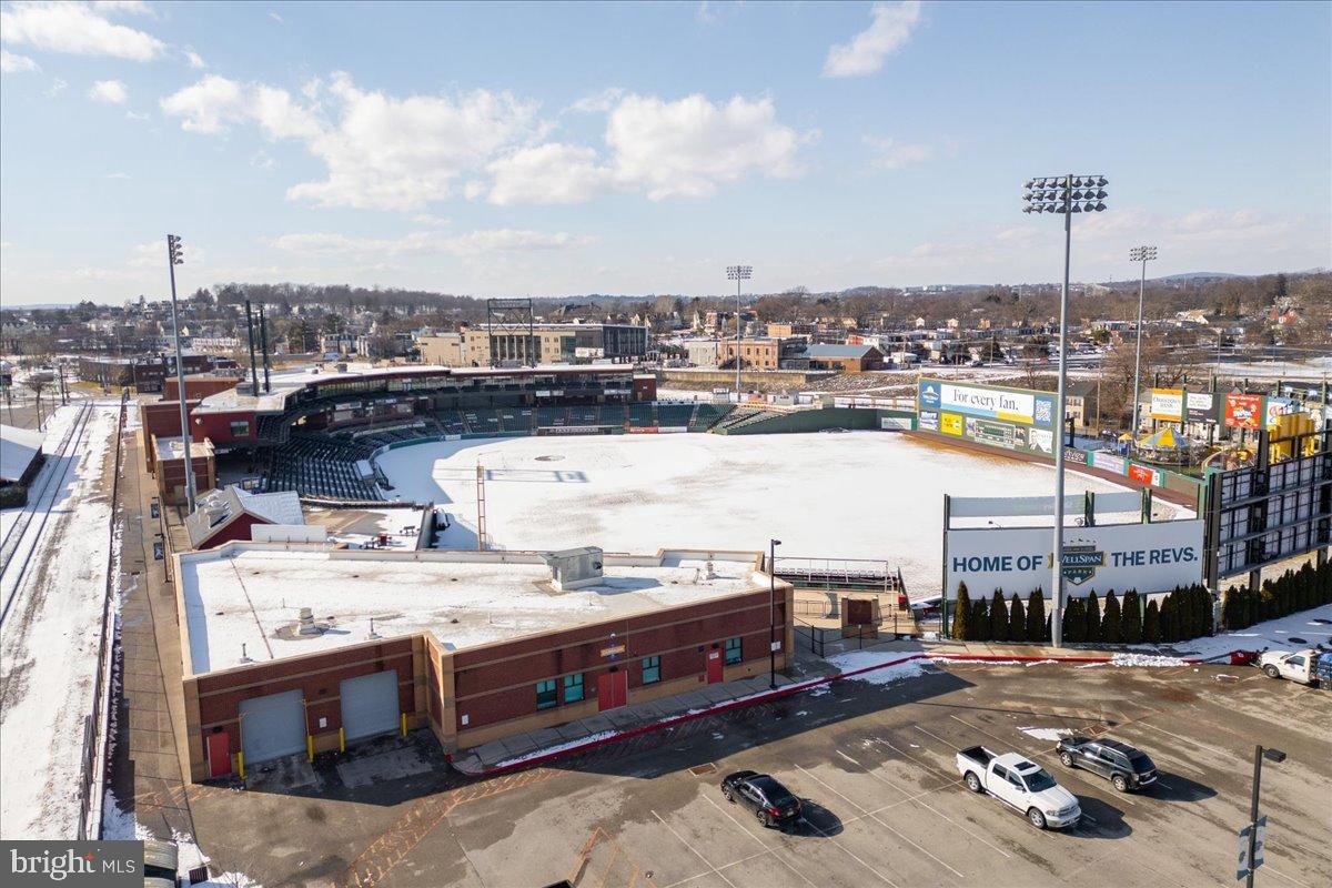 FOUNTAINS AT HERITAGE - Residential