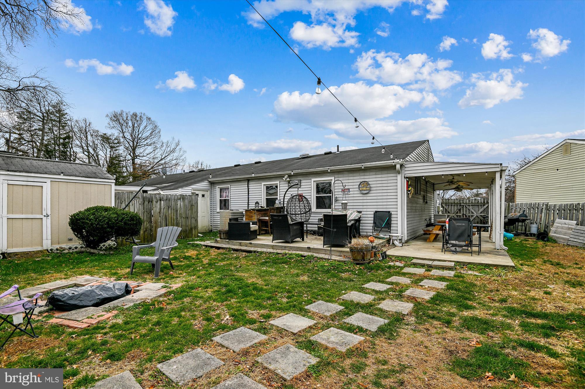 QUEENS PARK - Residential