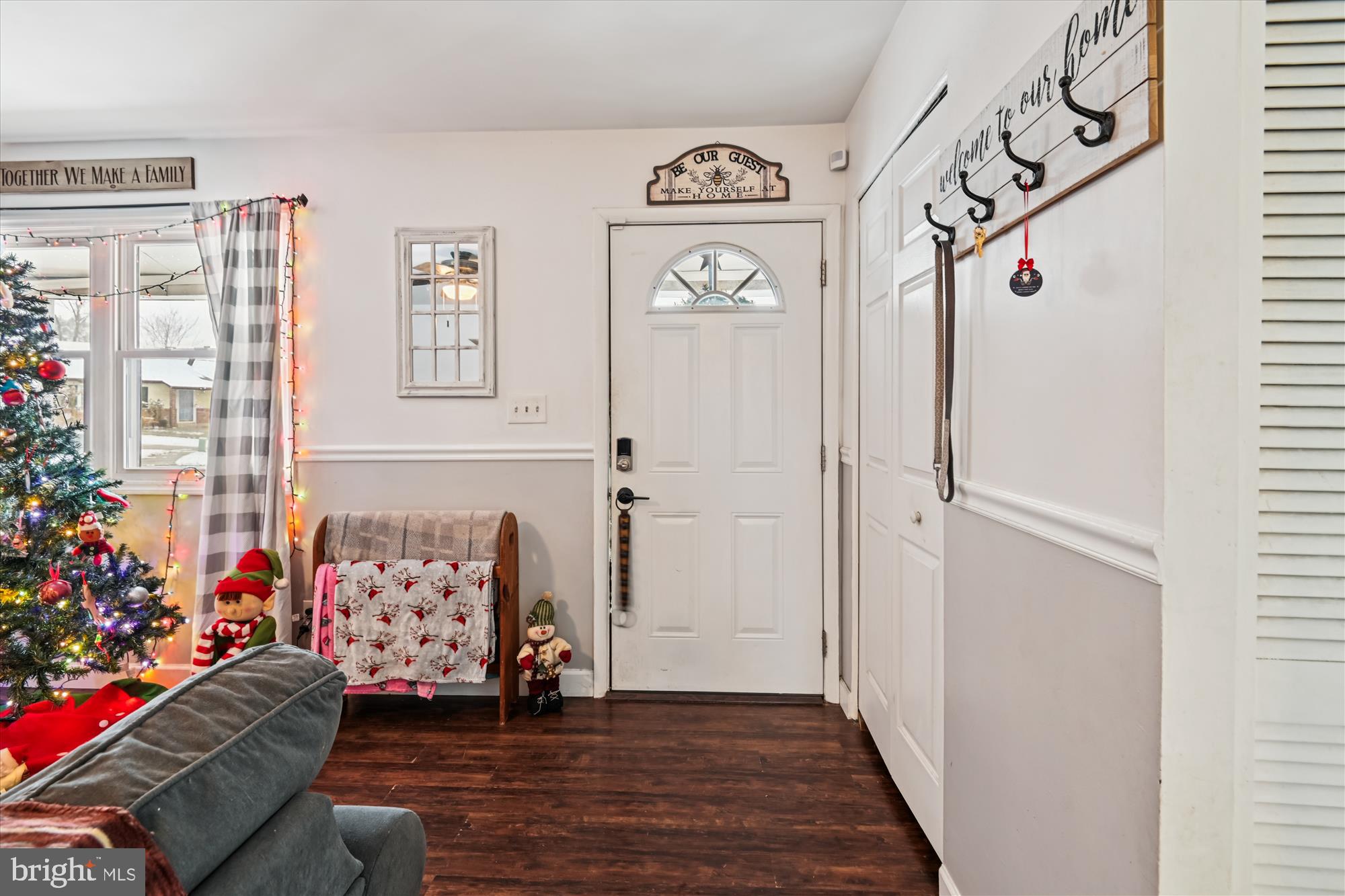 QUEENS PARK - Residential