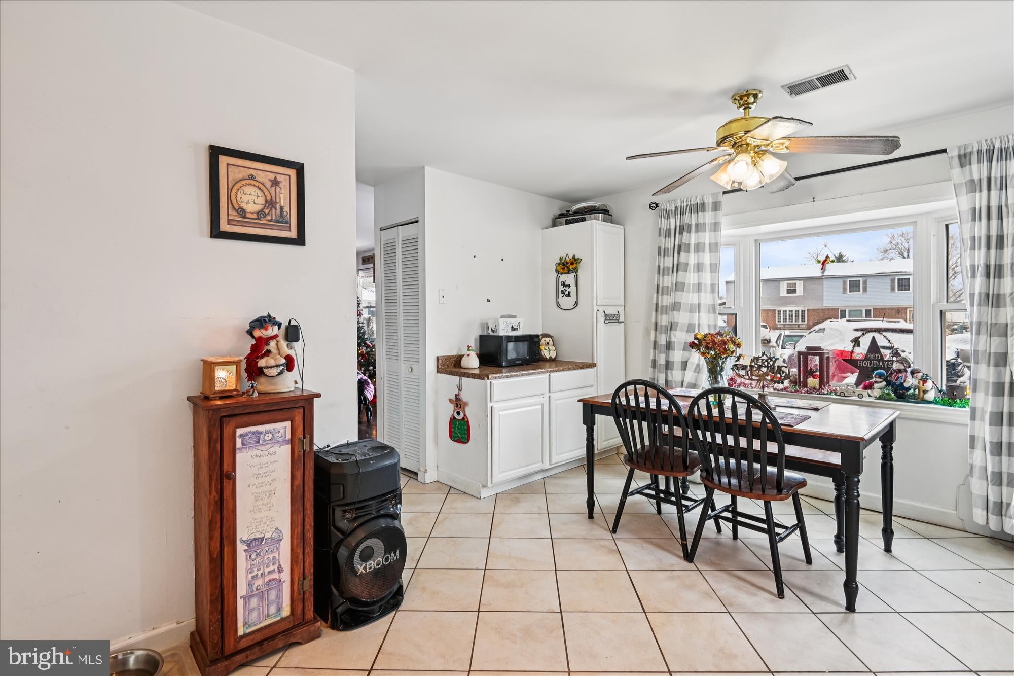 QUEENS PARK - Residential