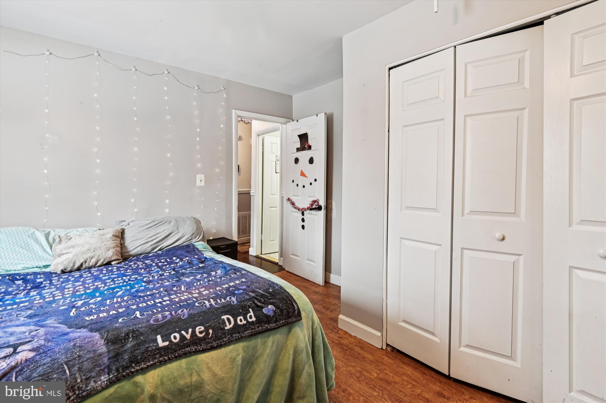 QUEENS PARK - Residential