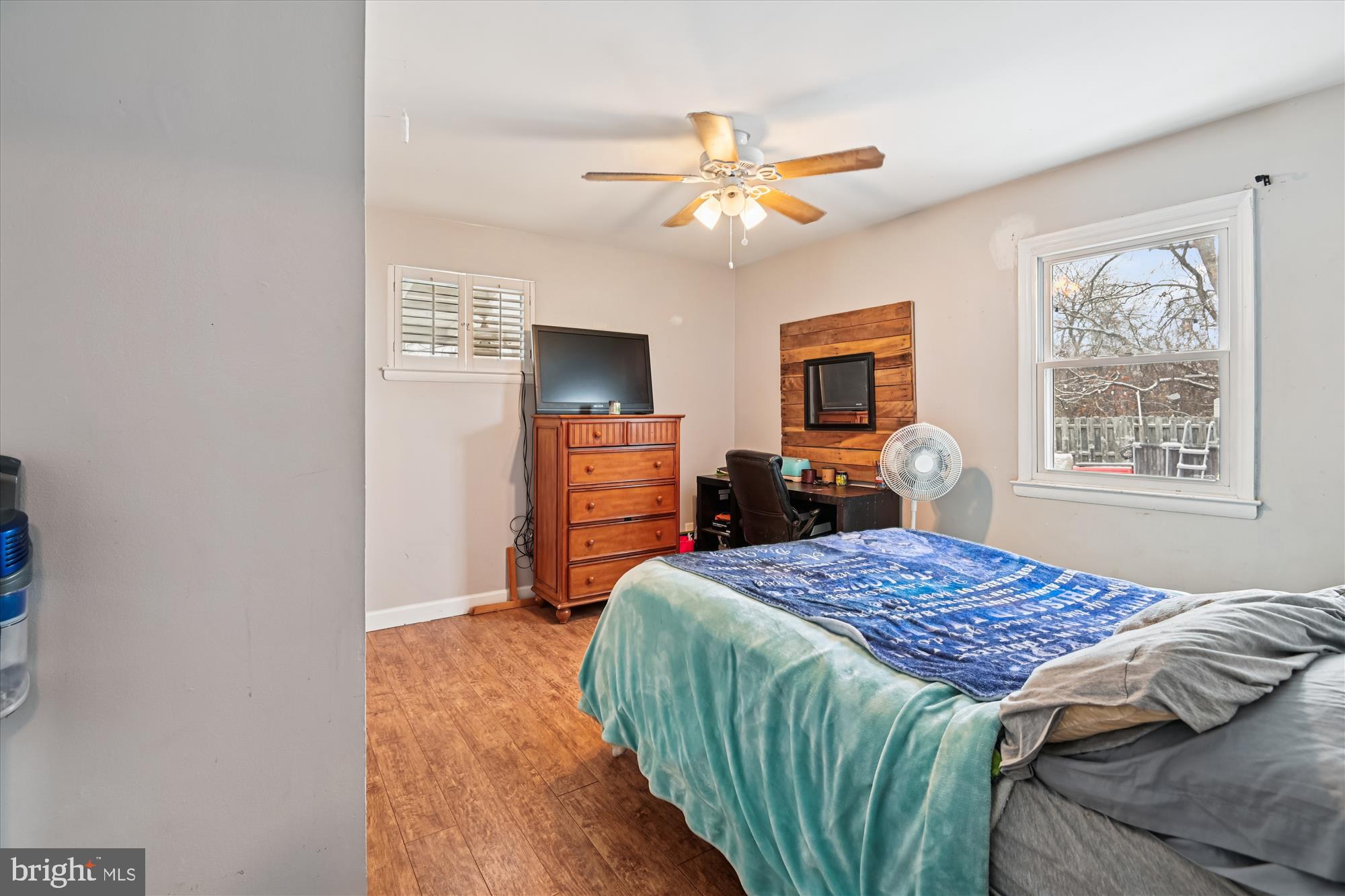 QUEENS PARK - Residential