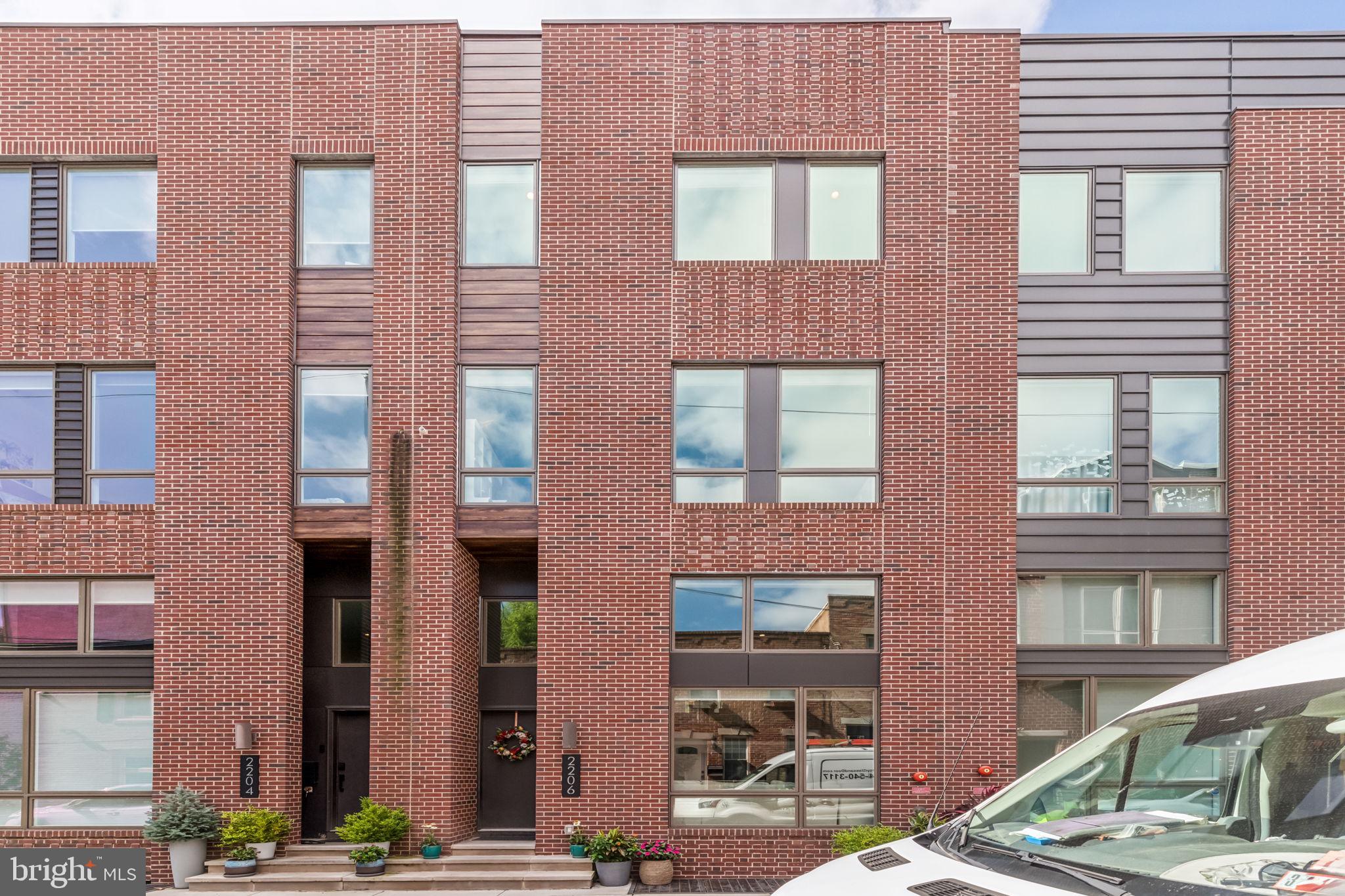 GRADUATE HOSPITAL - Residential