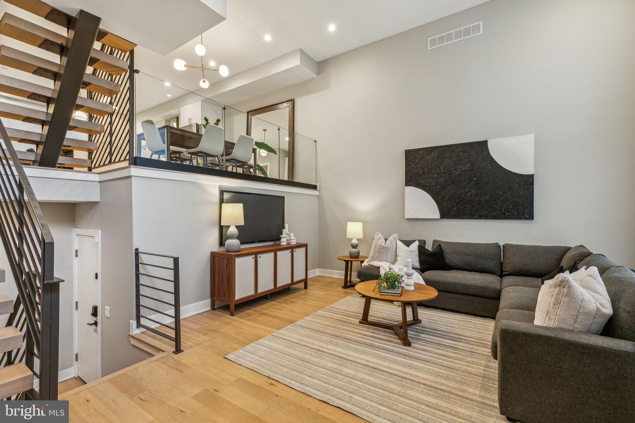 GRADUATE HOSPITAL - Residential