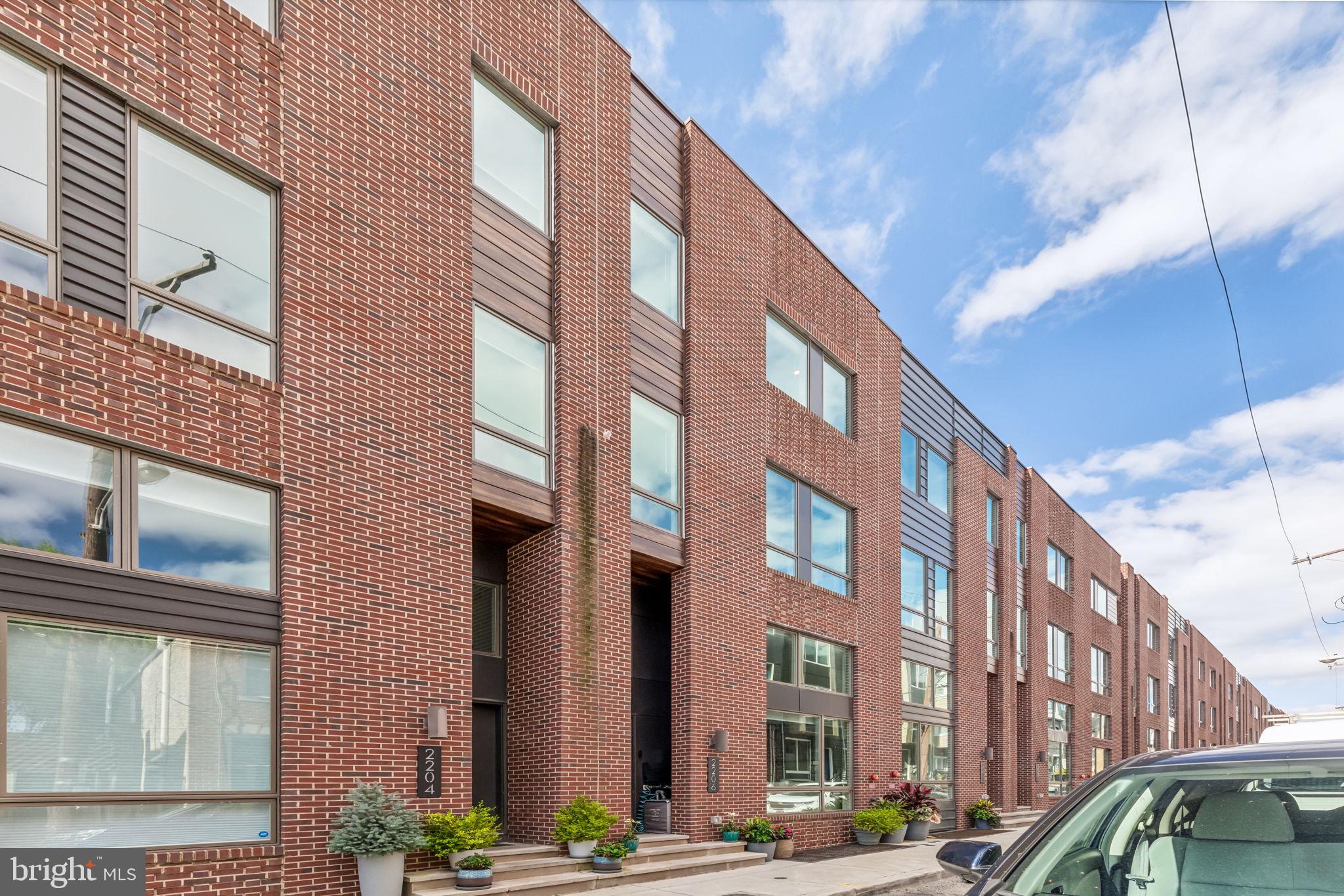 GRADUATE HOSPITAL - Residential