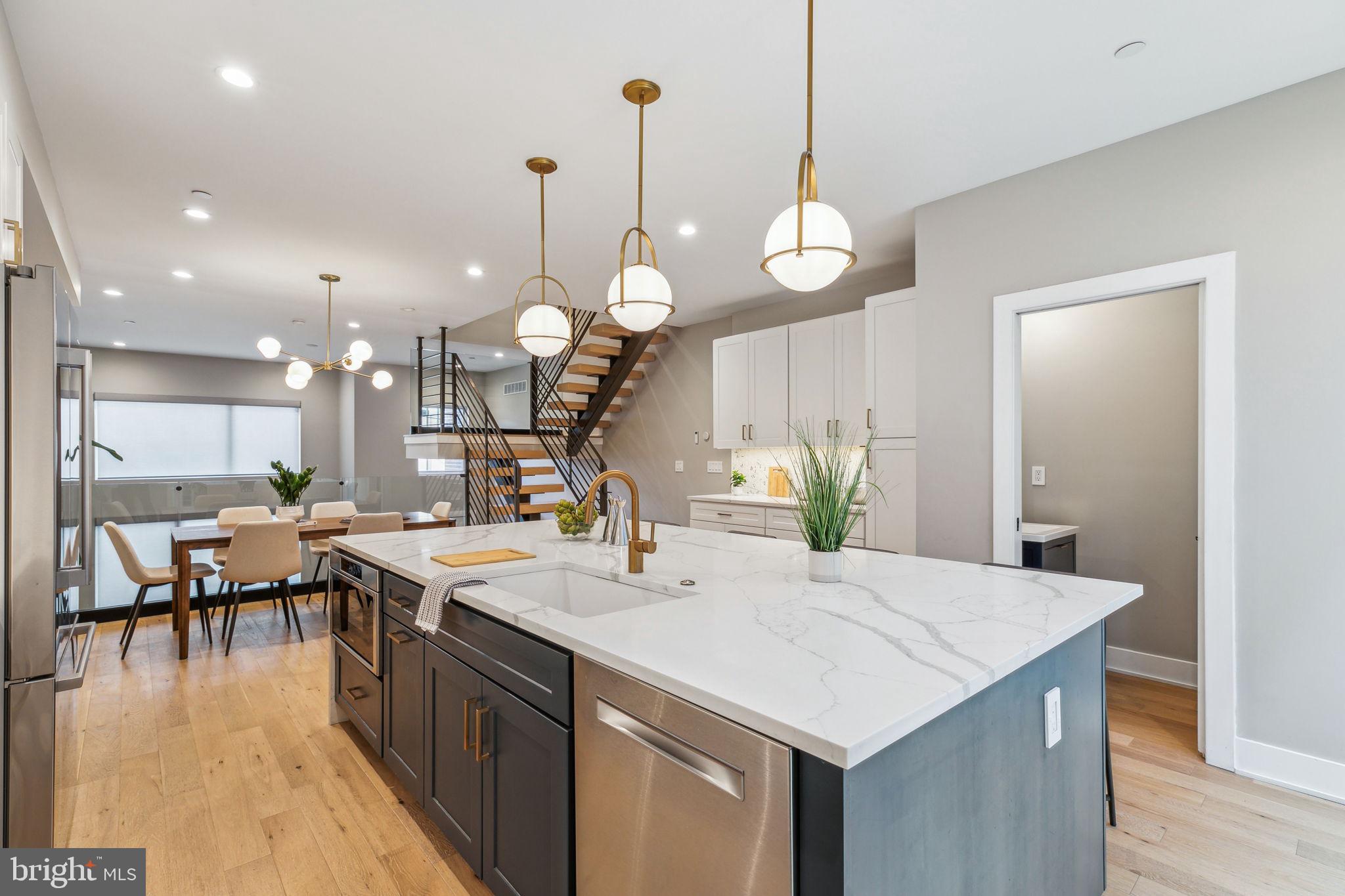 GRADUATE HOSPITAL - Residential