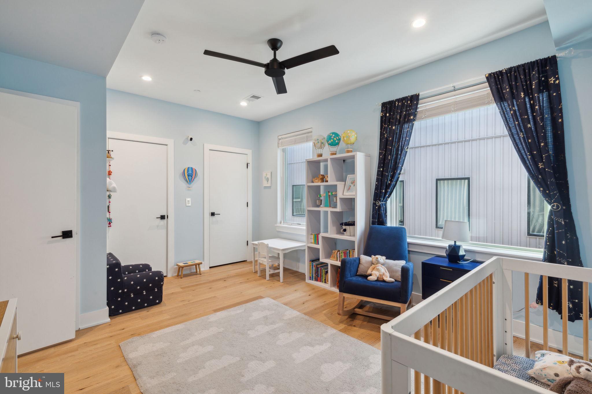 GRADUATE HOSPITAL - Residential