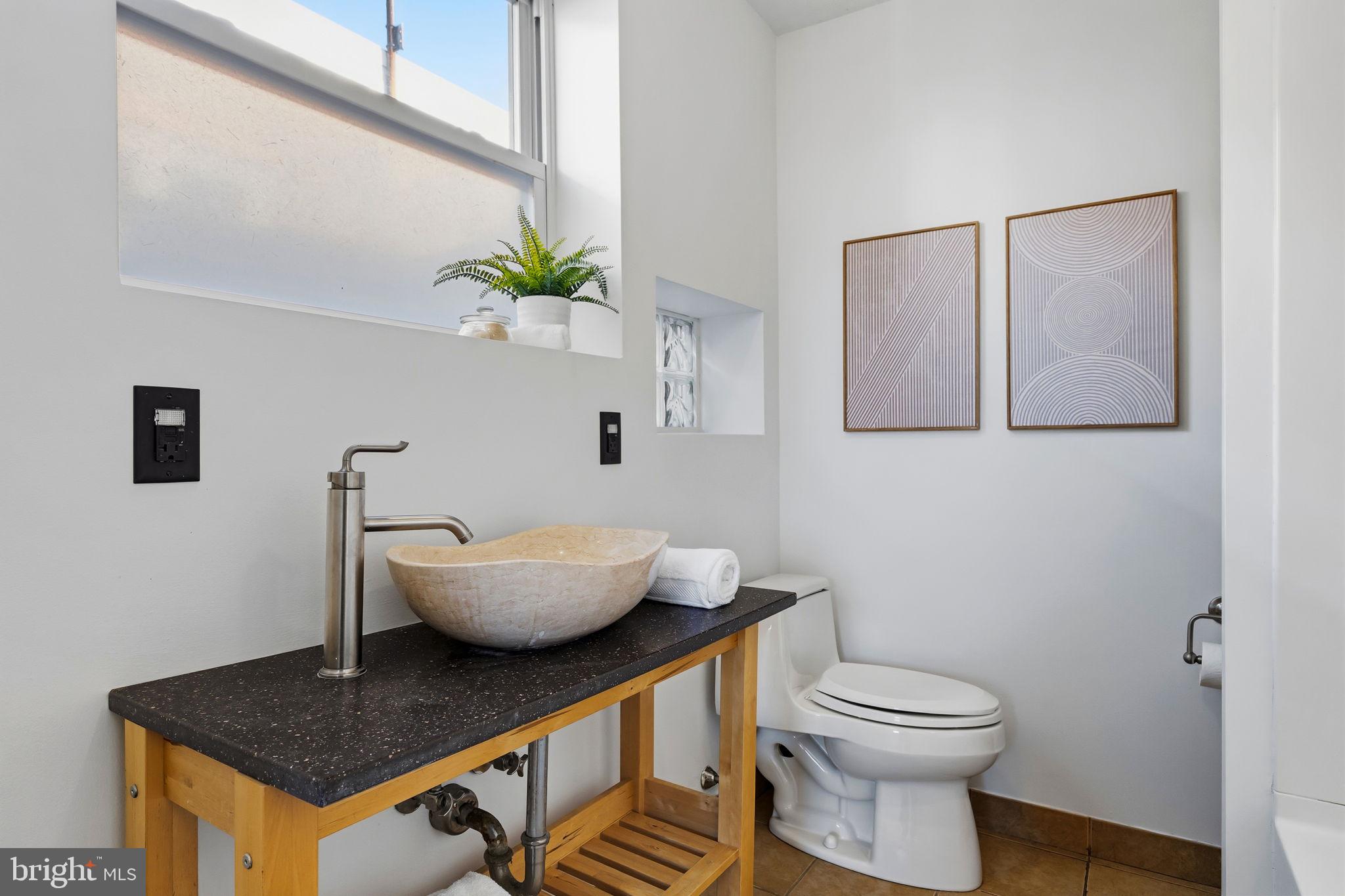 GIRARD ESTATES - Residential