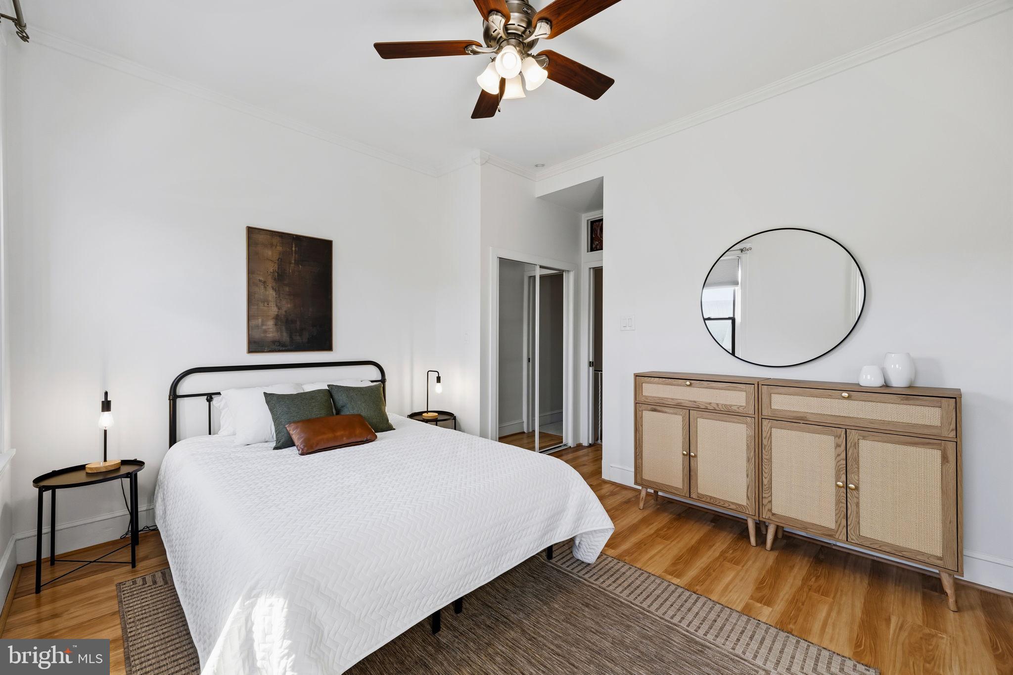 GIRARD ESTATES - Residential