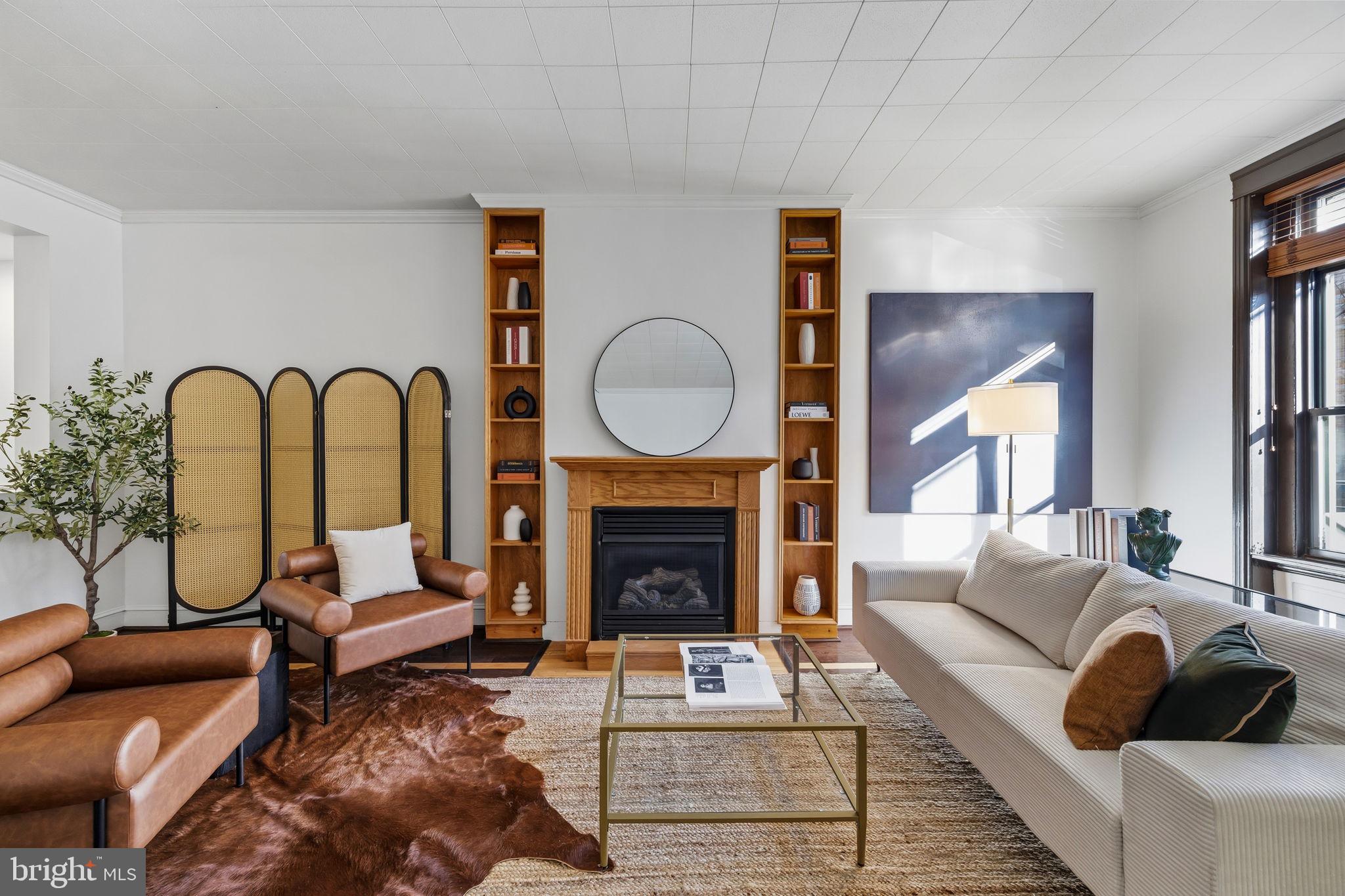 GIRARD ESTATES - Residential