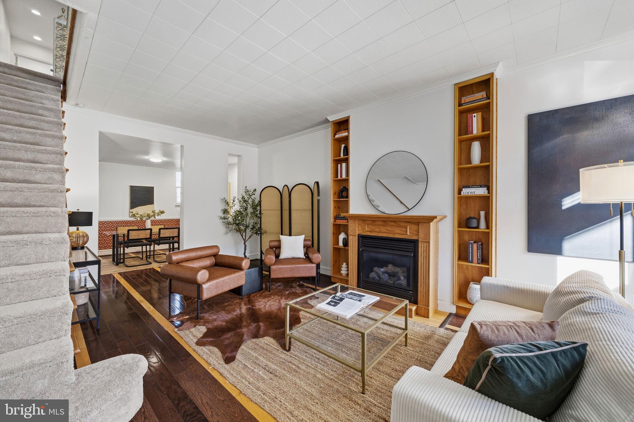 GIRARD ESTATES - Residential