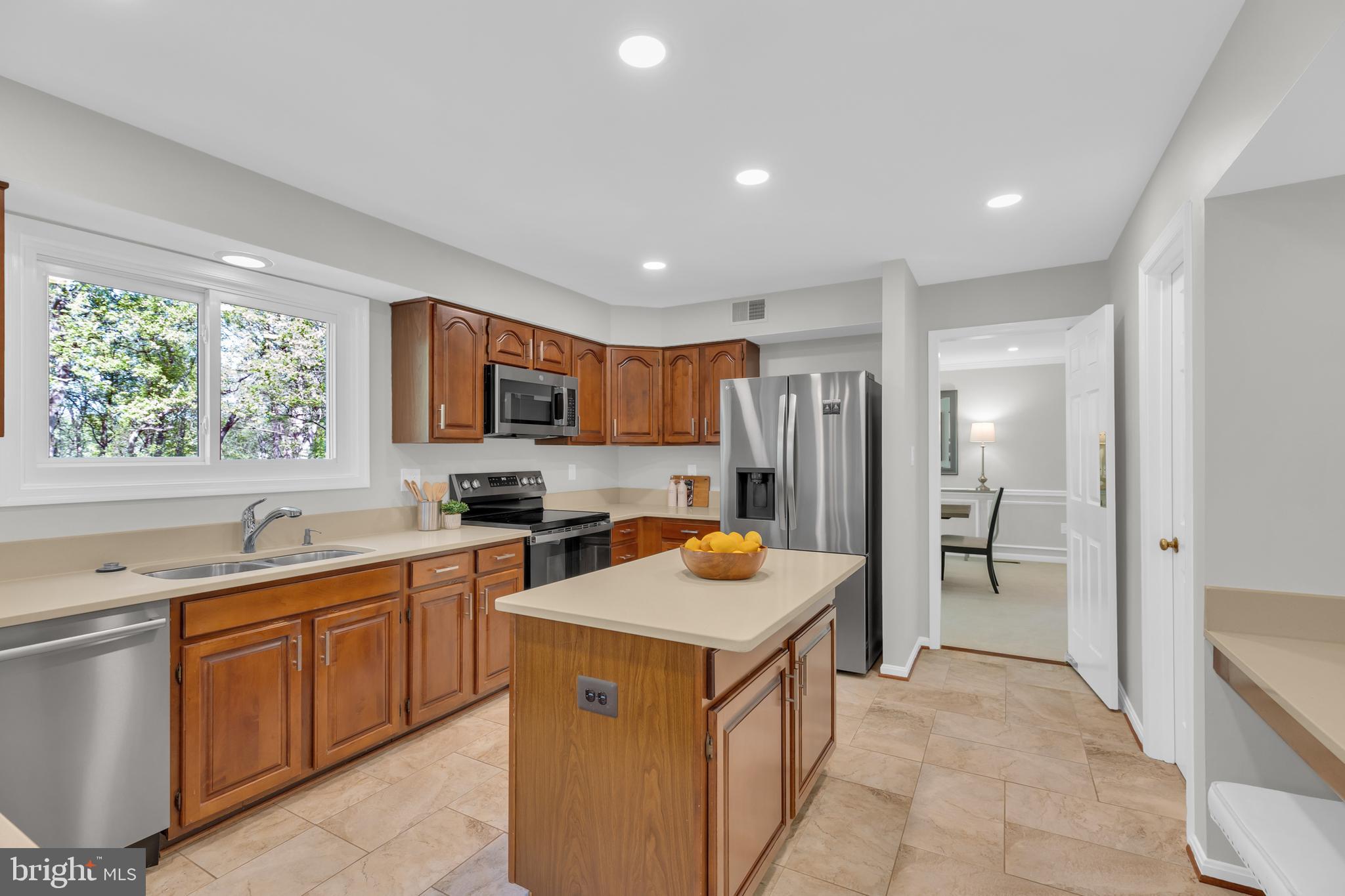 TRIPLE RIDGE - Residential