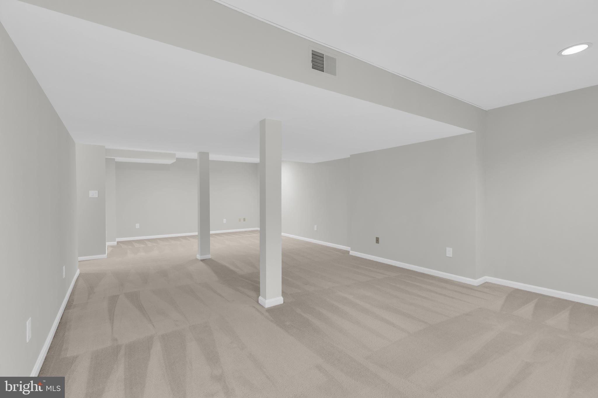 TRIPLE RIDGE - Residential