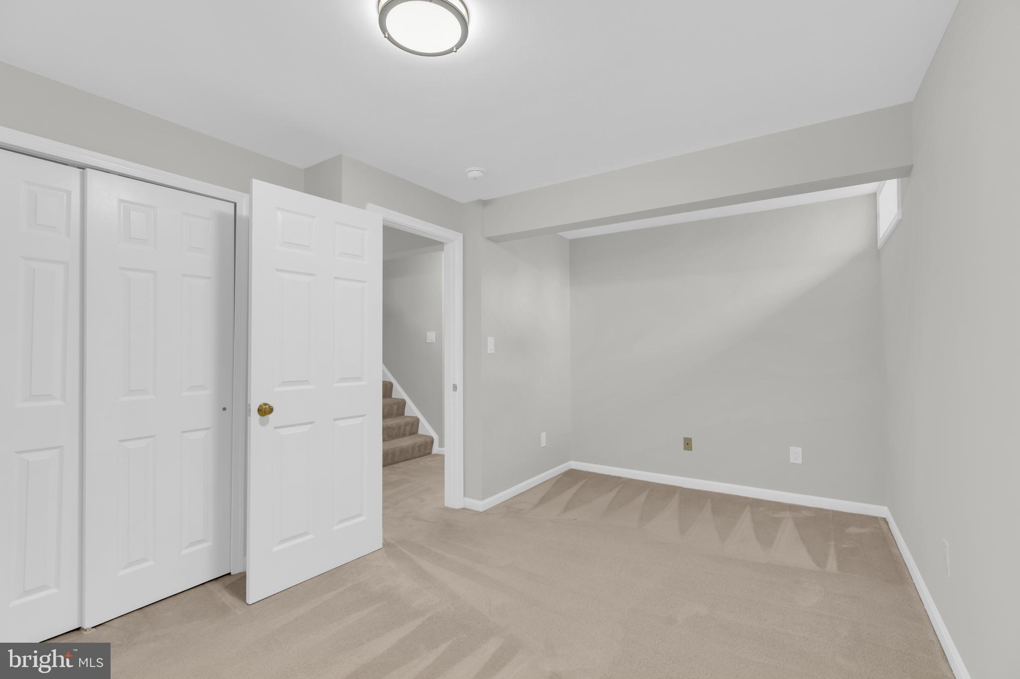 TRIPLE RIDGE - Residential