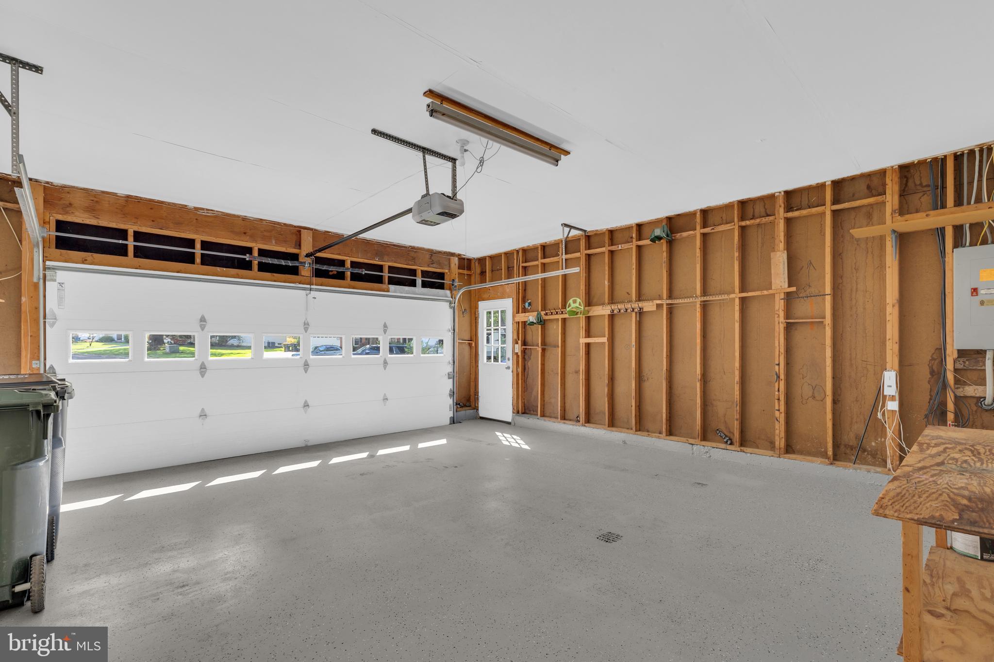 TRIPLE RIDGE - Residential