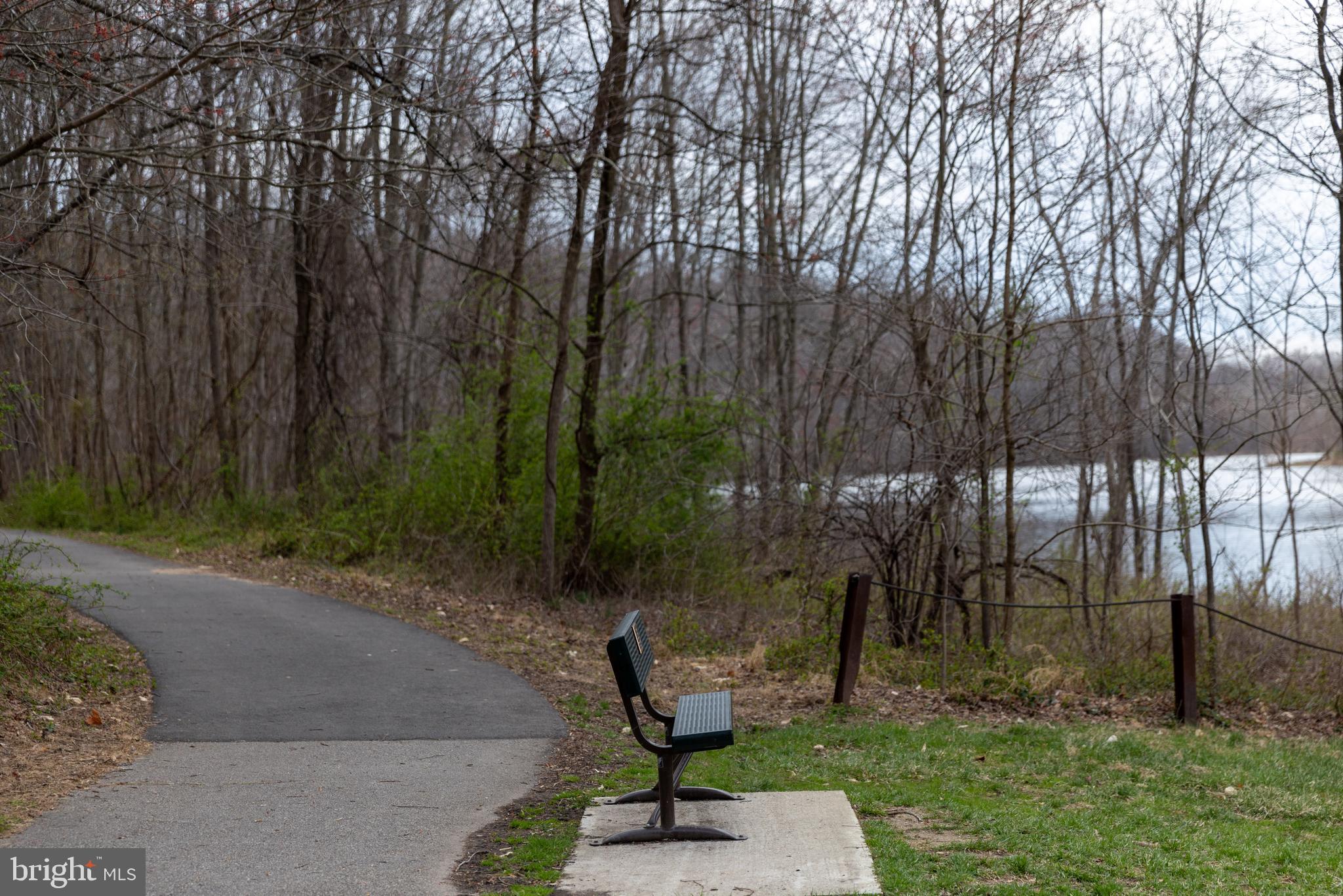 TRIPLE RIDGE - Residential