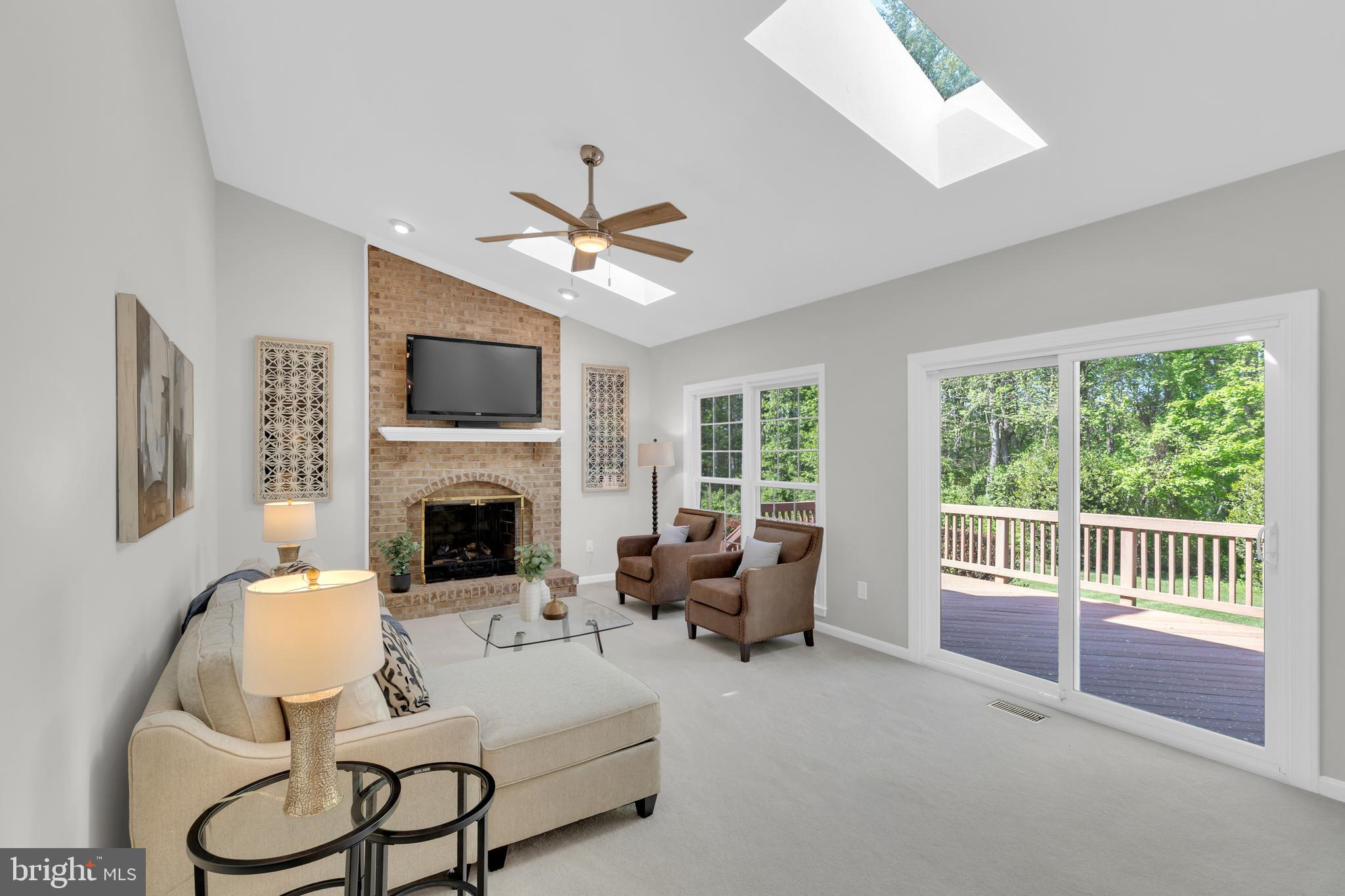 TRIPLE RIDGE - Residential