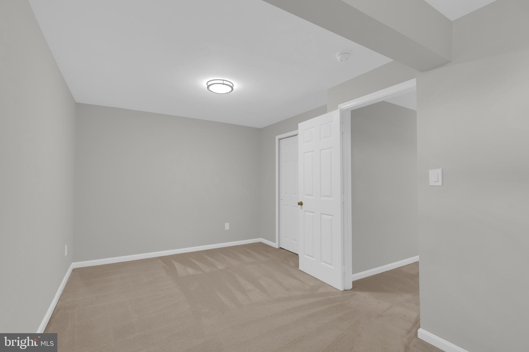 TRIPLE RIDGE - Residential