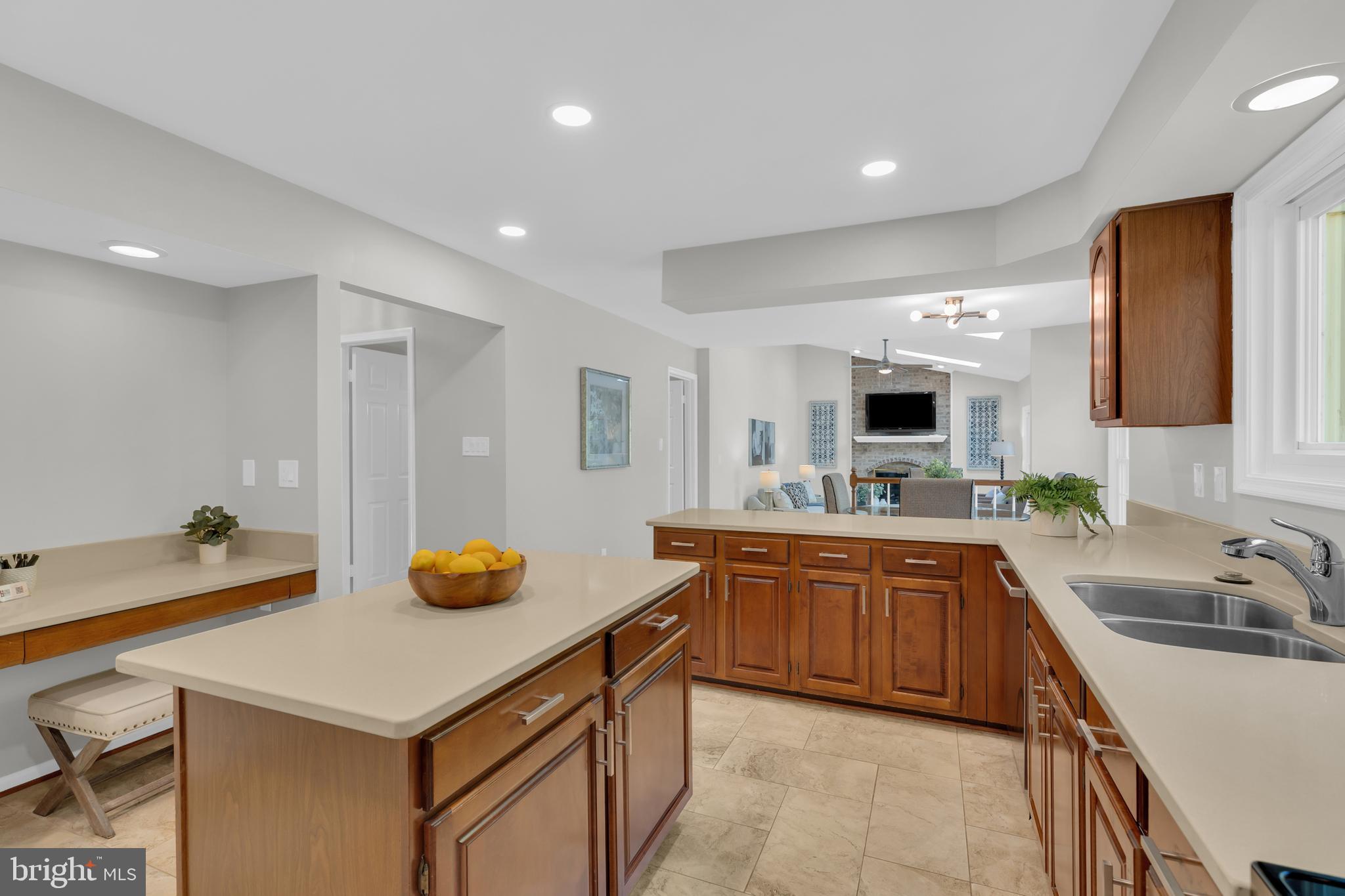 TRIPLE RIDGE - Residential