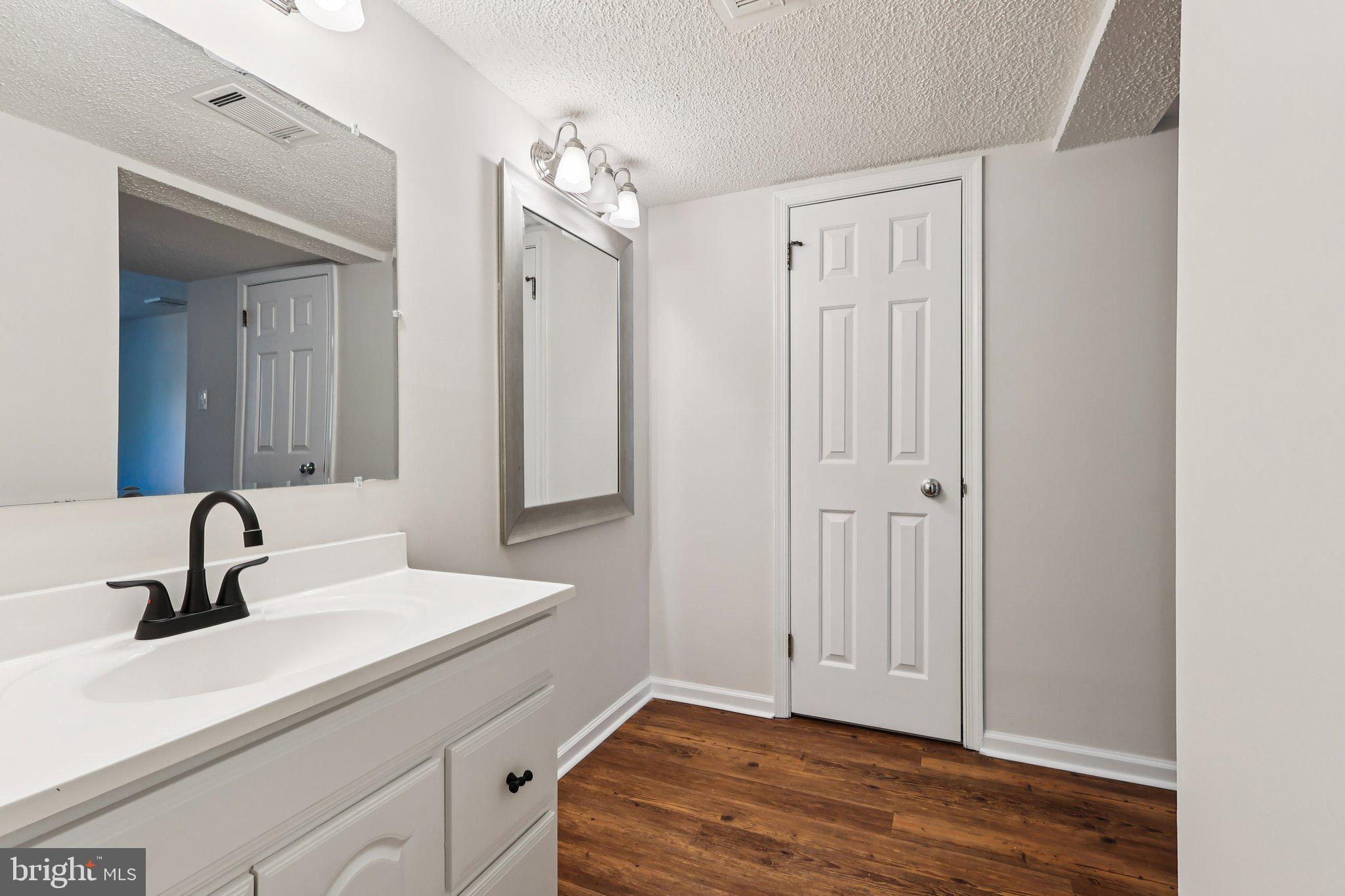 CAINES CREEK - Residential