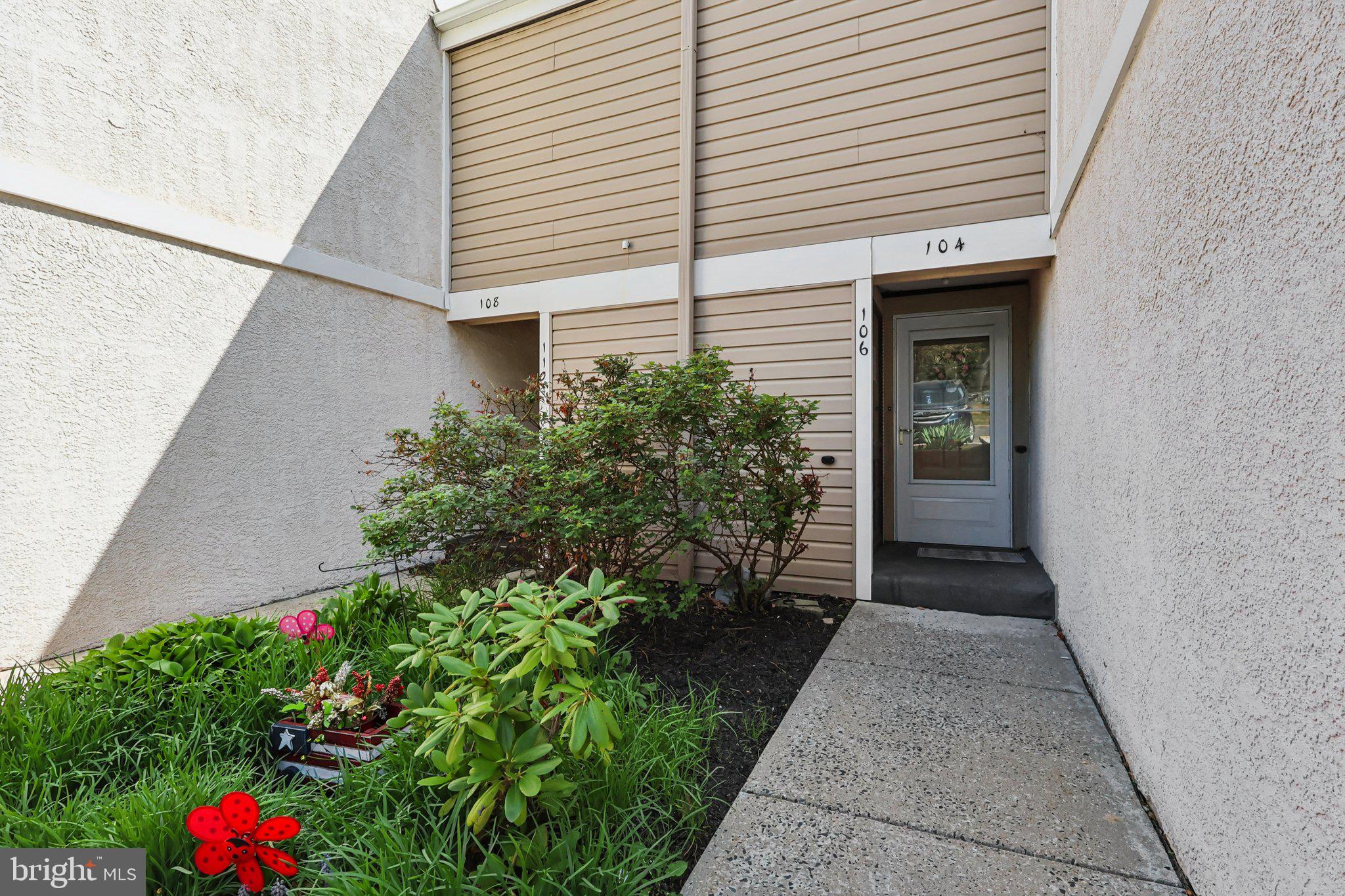 106 HARVEST LANE 206