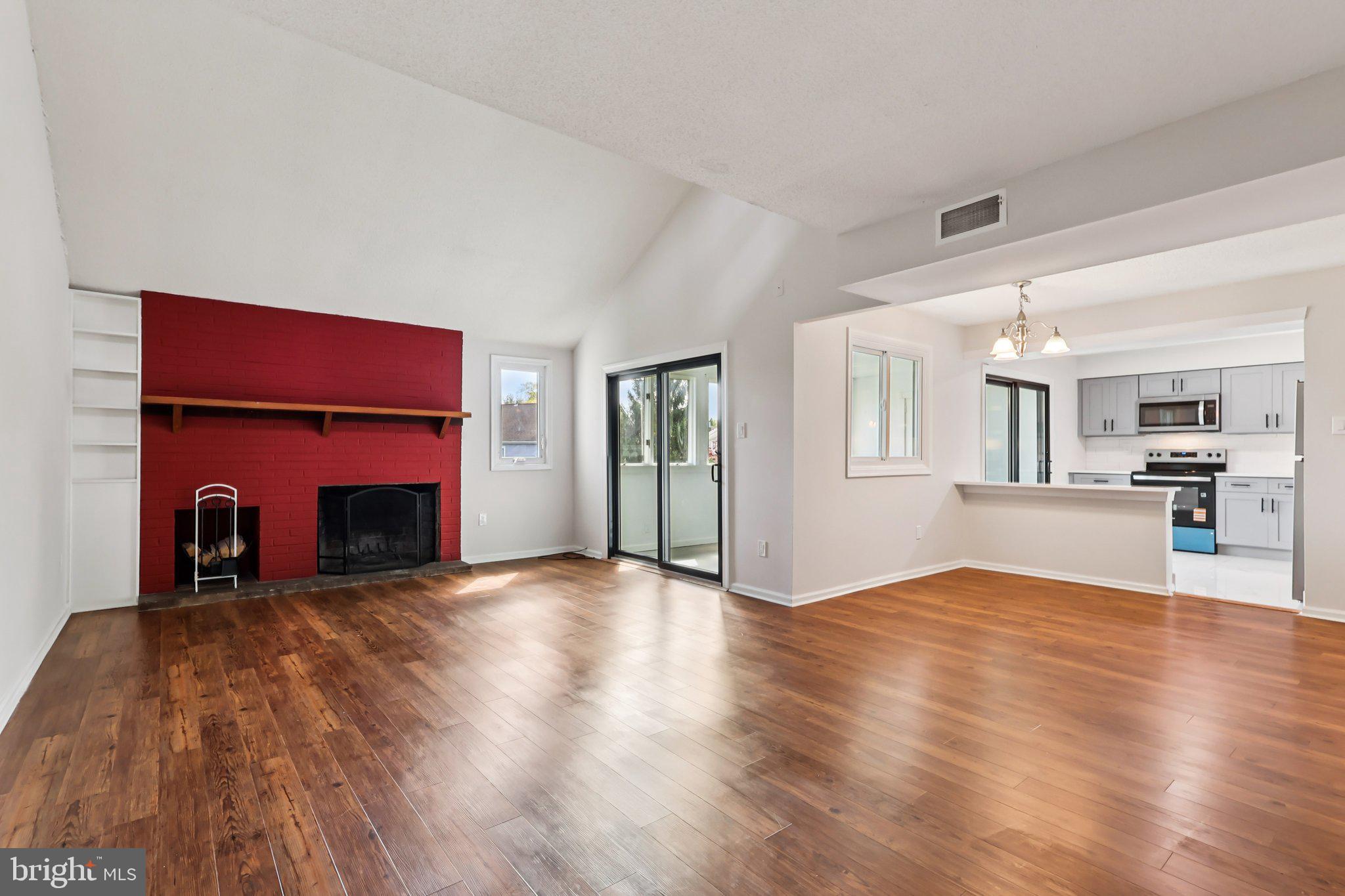 106 HARVEST LANE 206