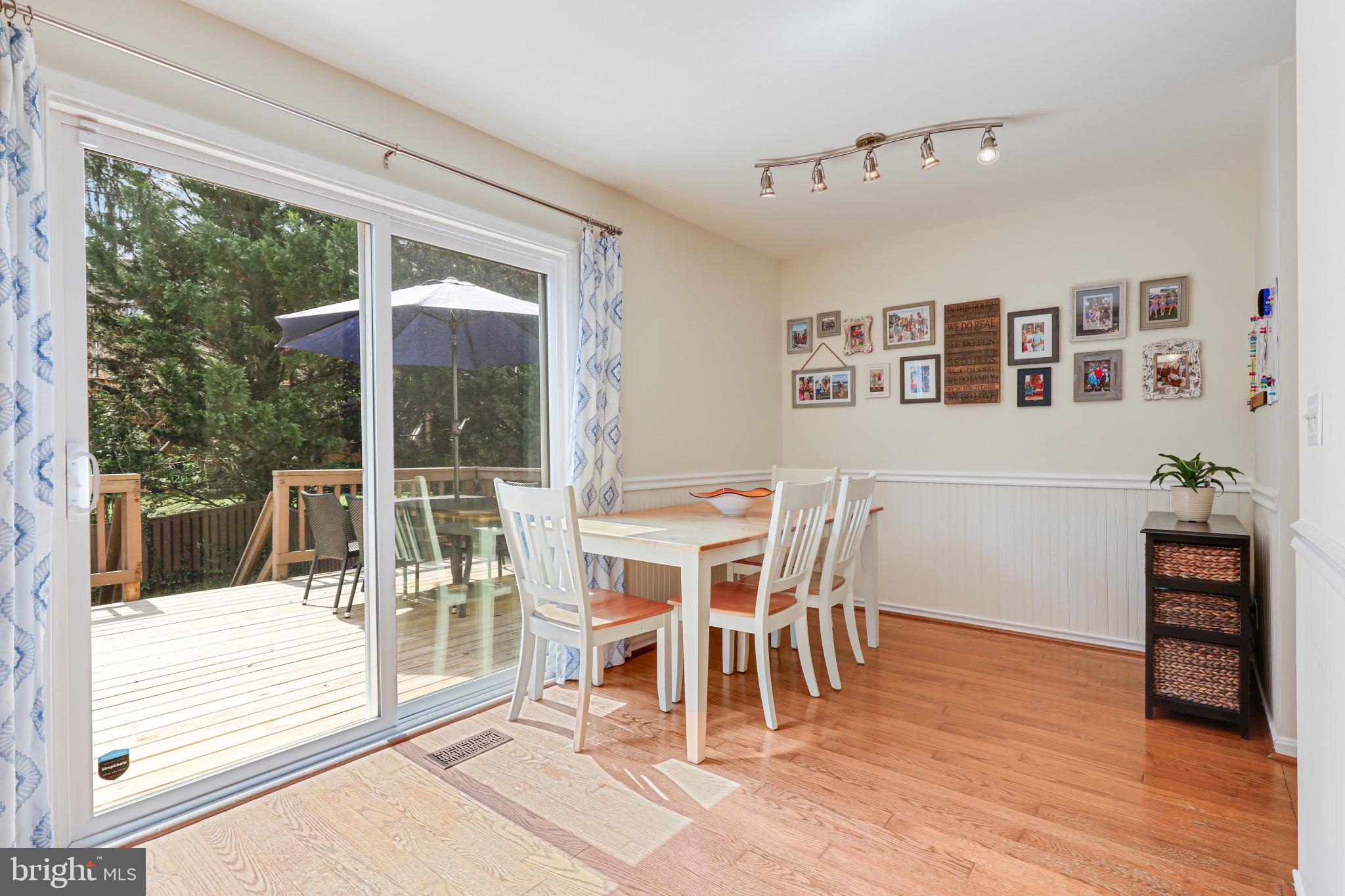 HUNTERS RUN - Residential