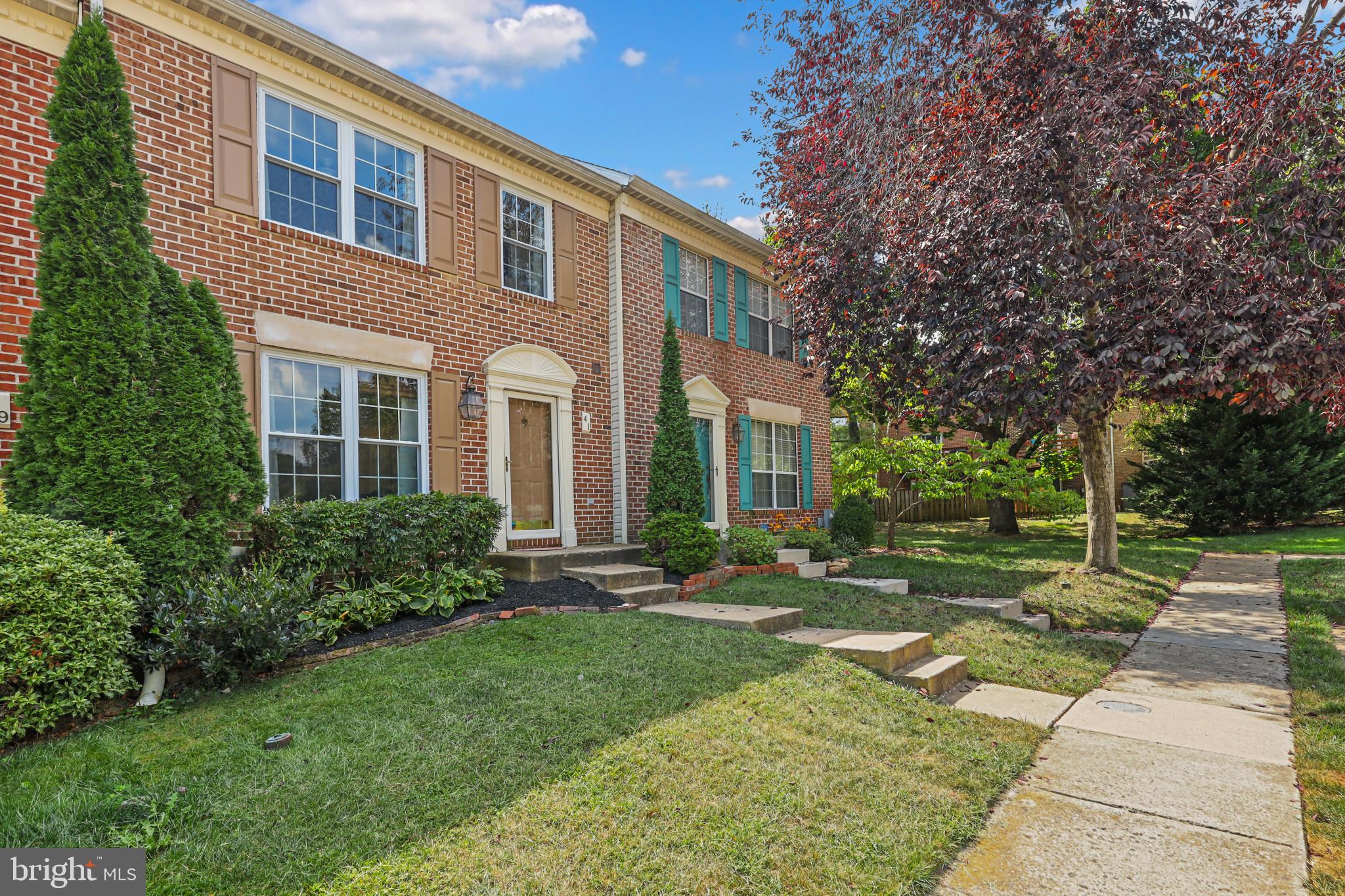 HUNTERS RUN - Residential