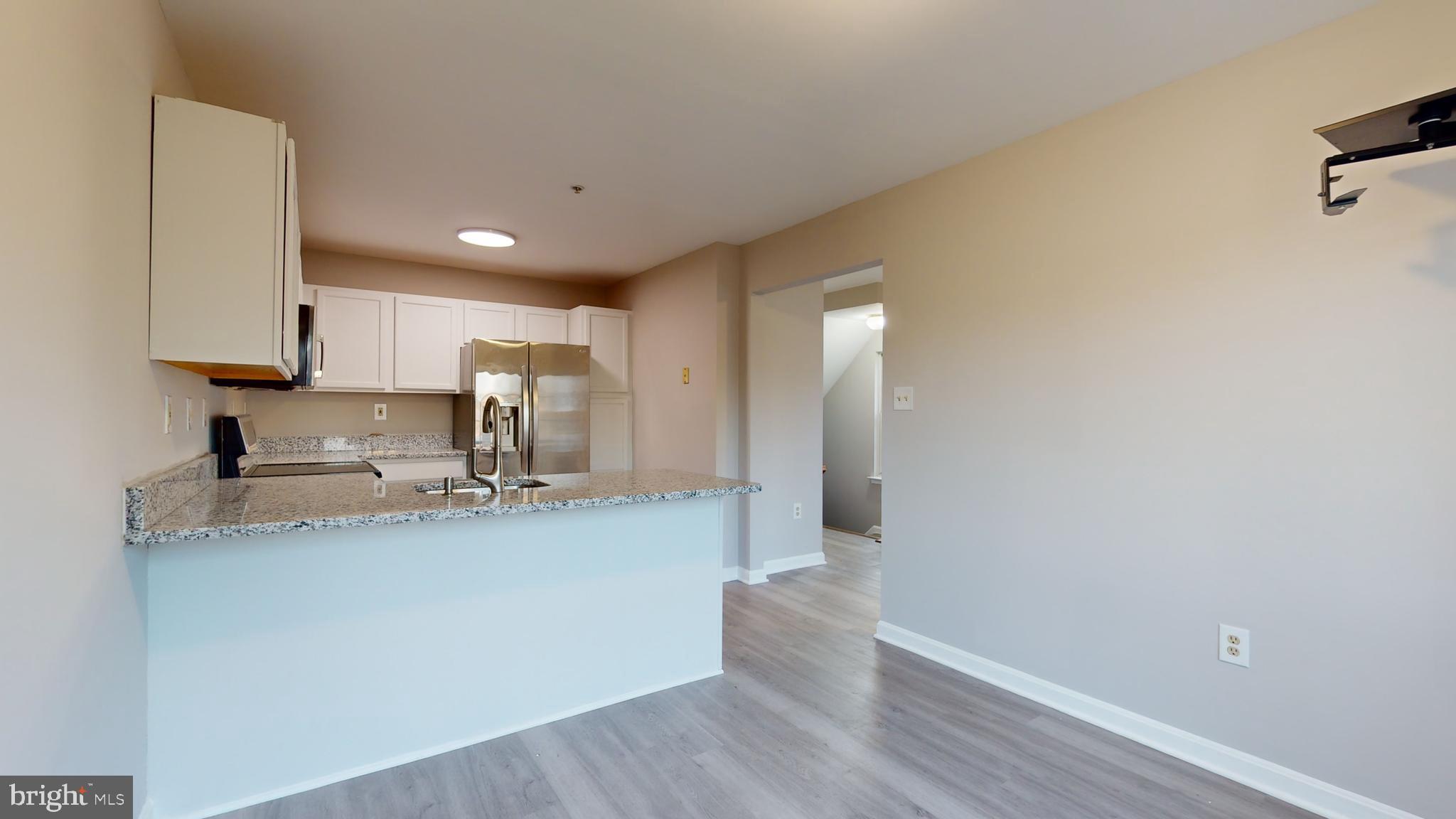 ACTON LANE - Residential