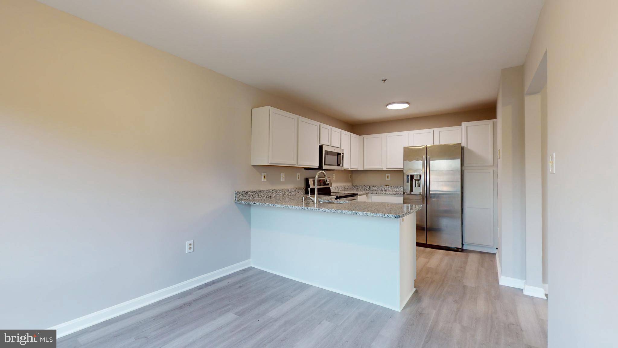 ACTON LANE - Residential