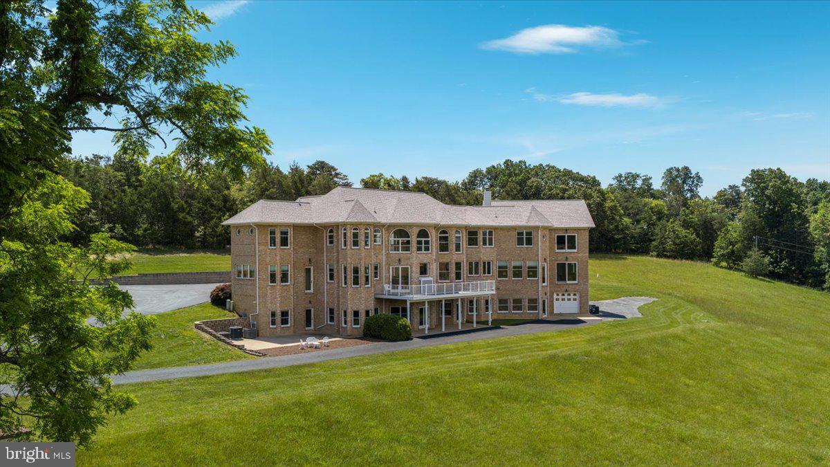 368 RIDGE HOLLOW ROAD