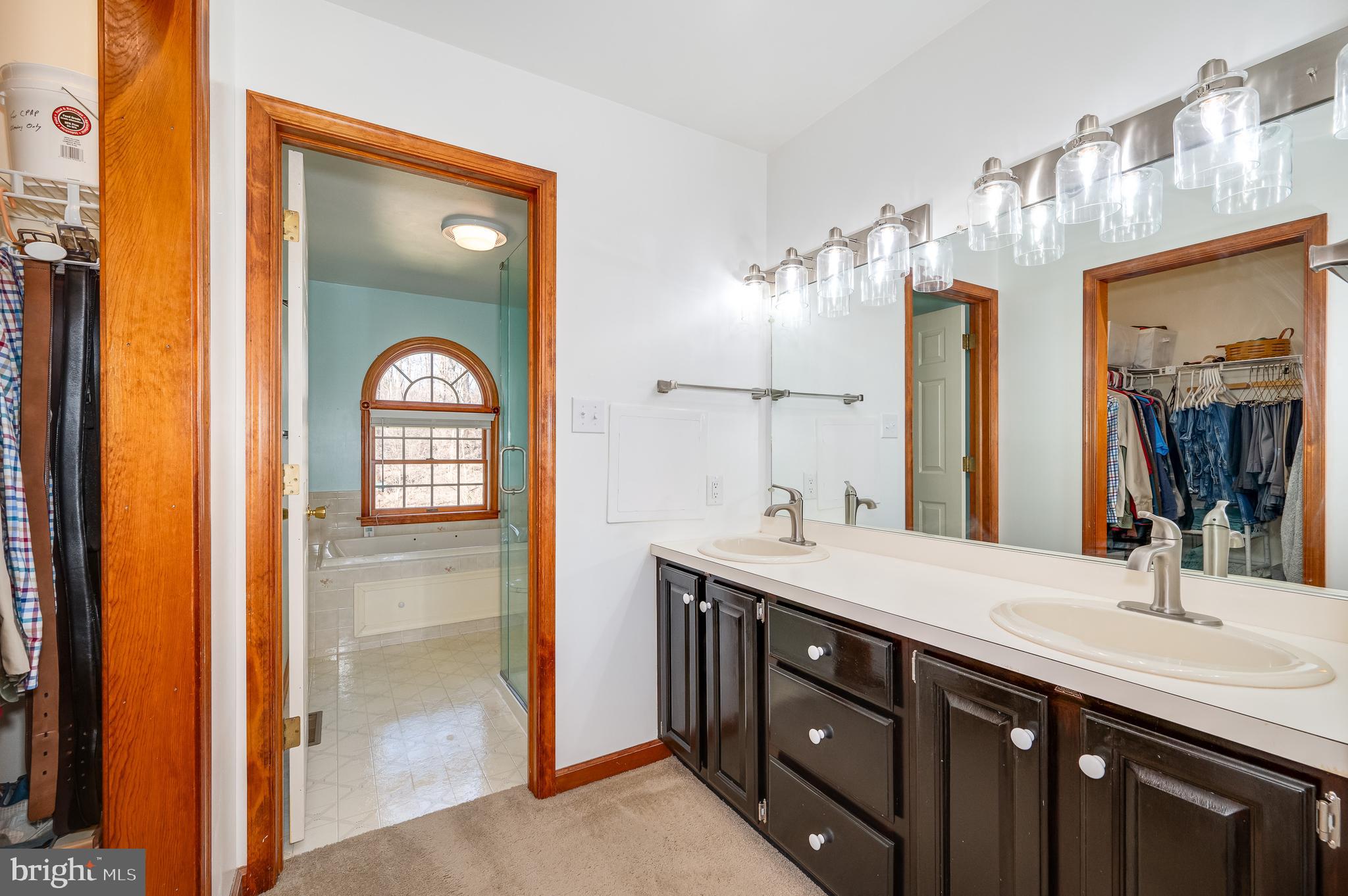 CHESTNUT RIDGE - Residential