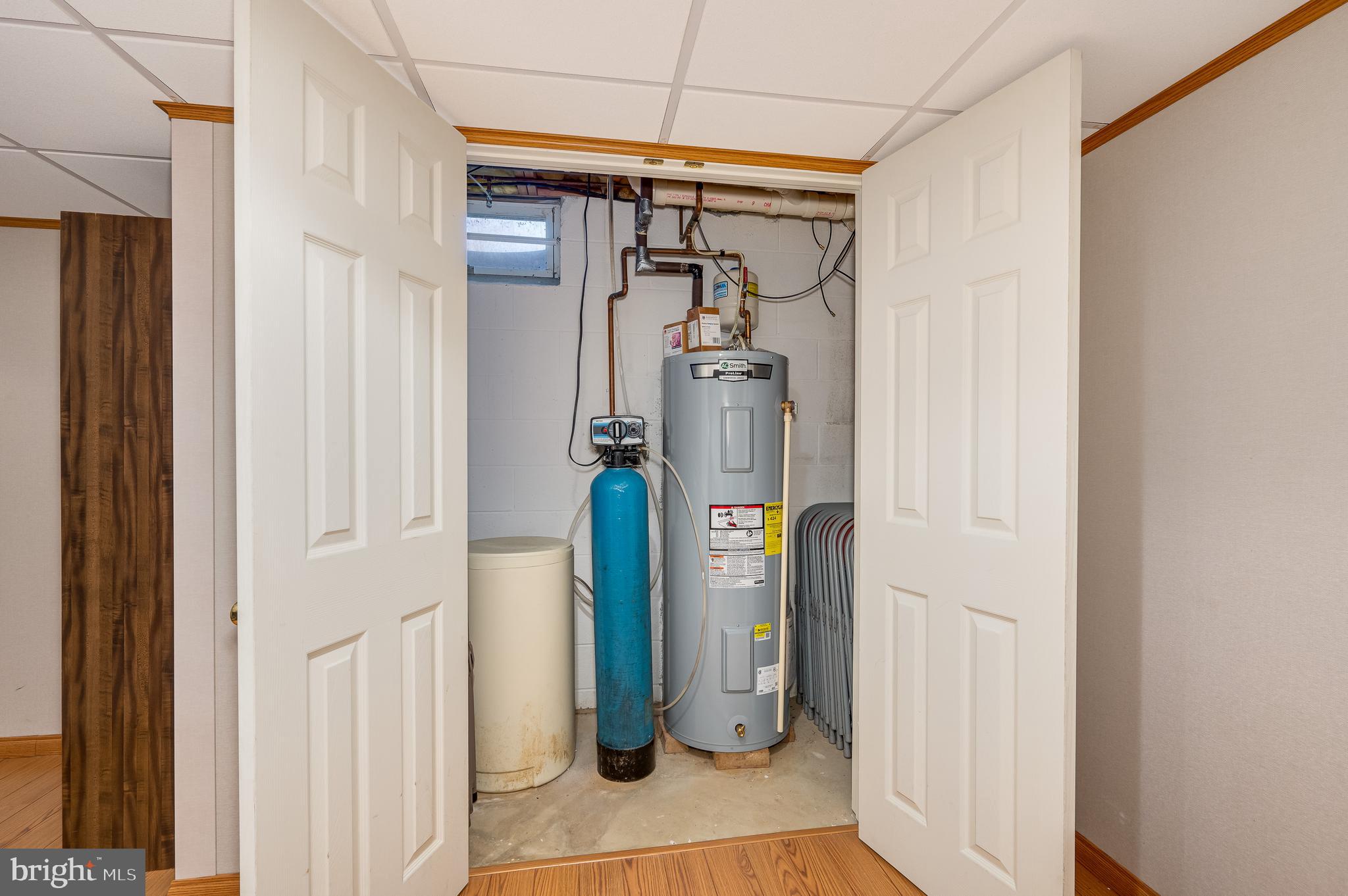 CHESTNUT RIDGE - Residential