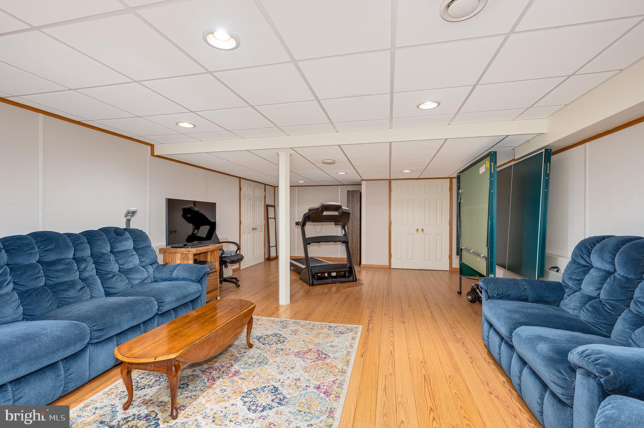 CHESTNUT RIDGE - Residential