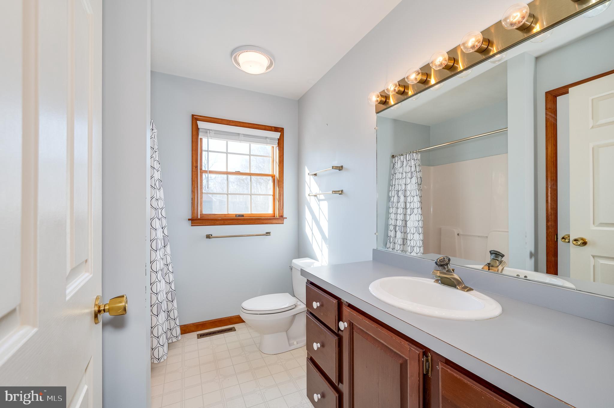 CHESTNUT RIDGE - Residential