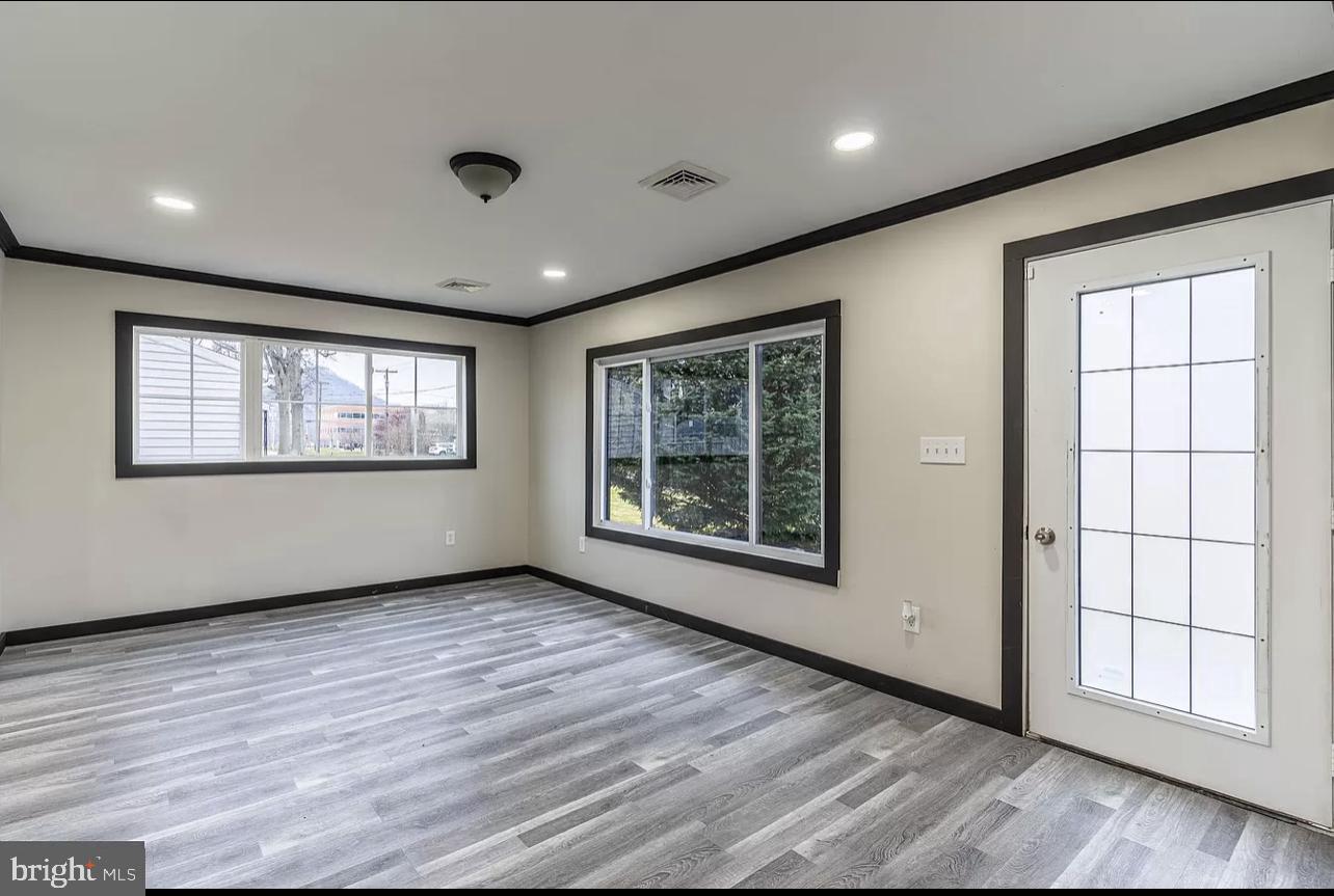 259 PINECREST DRIVE