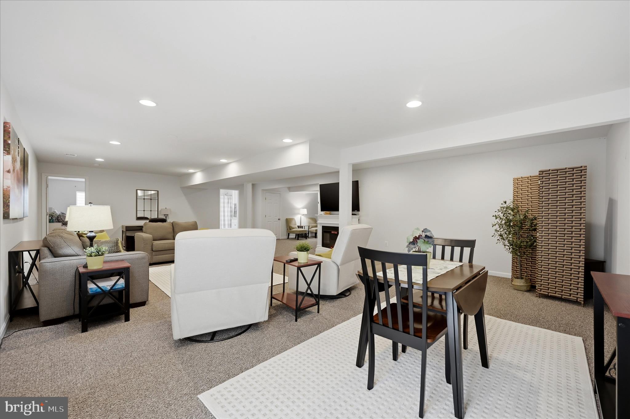 SHENANDOAH SPRINGS - Residential