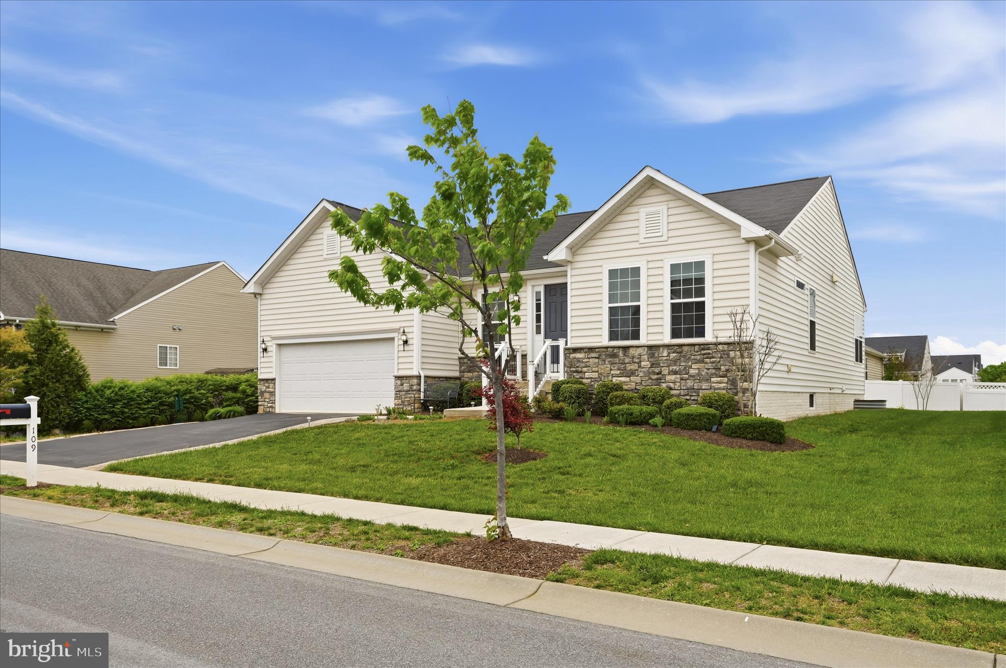 SHENANDOAH SPRINGS - Residential