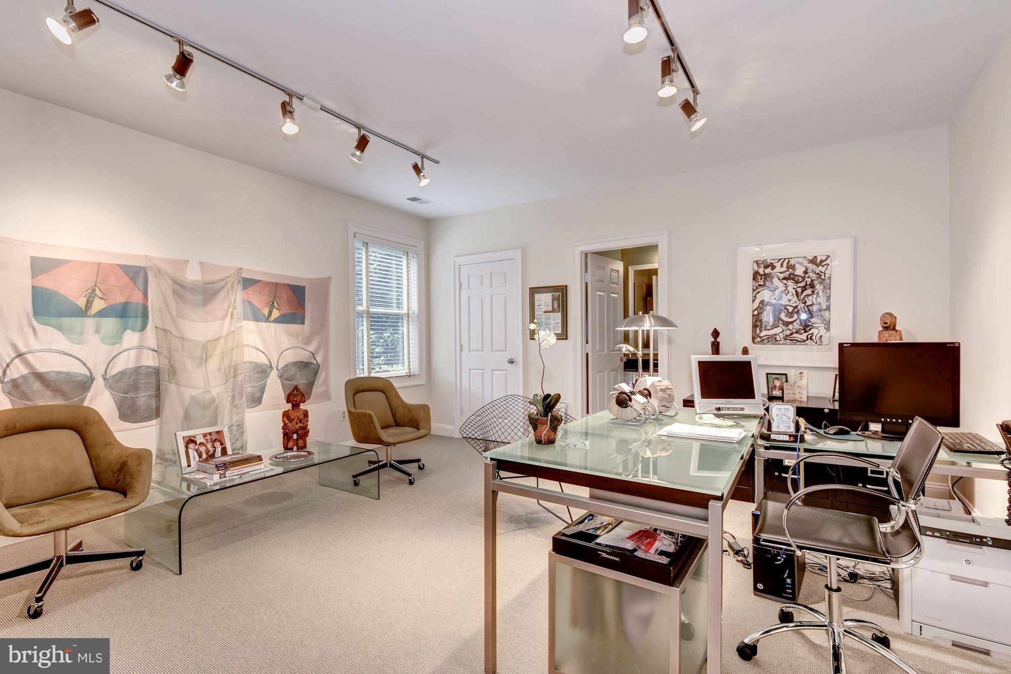 AVENEL - Residential