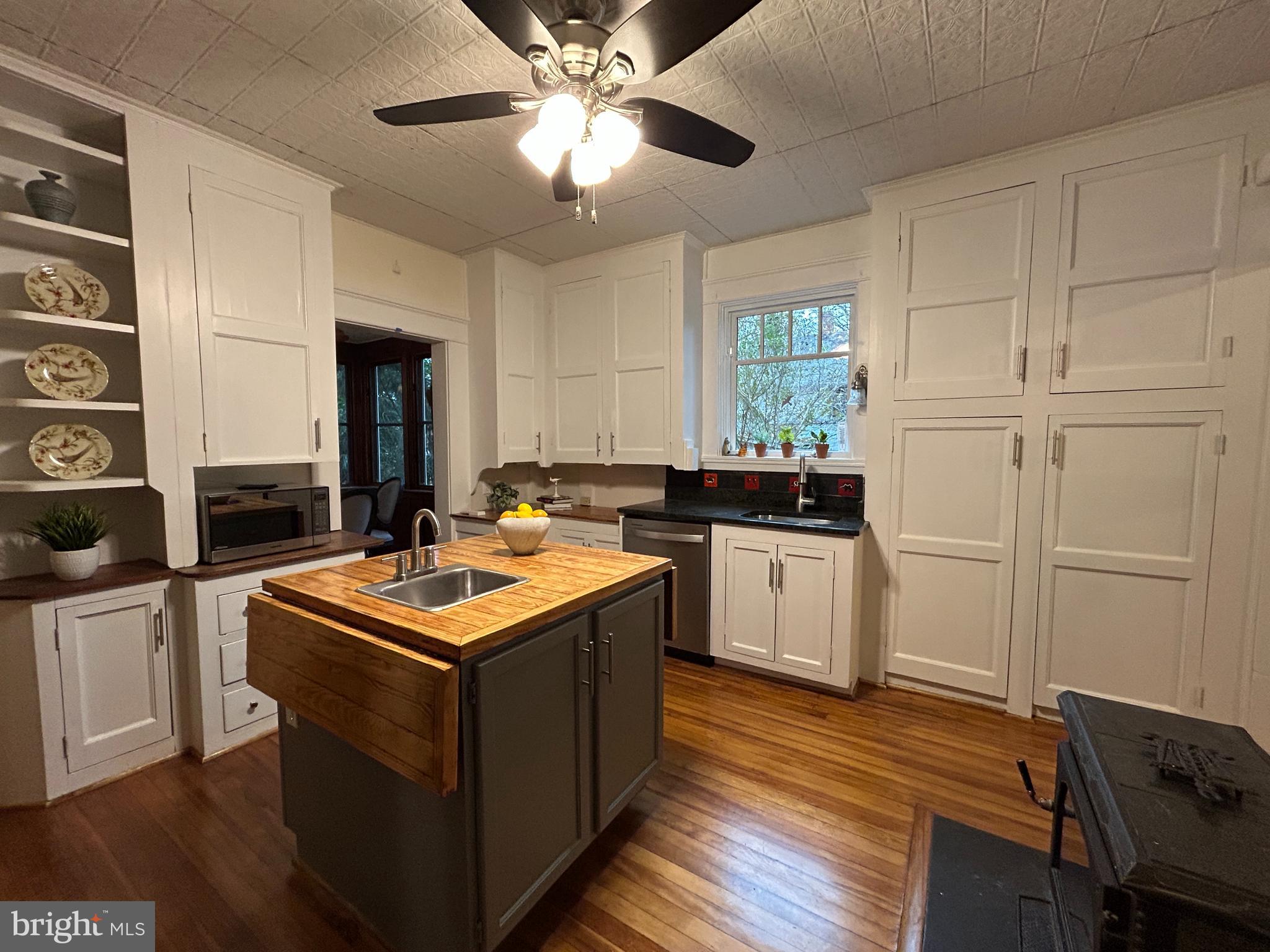 CAPITOL VIEW PARK - Residential