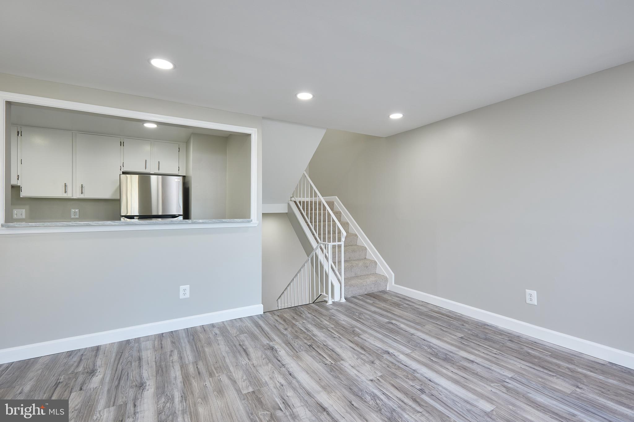 THOMAS CHOICE WEST - Residential