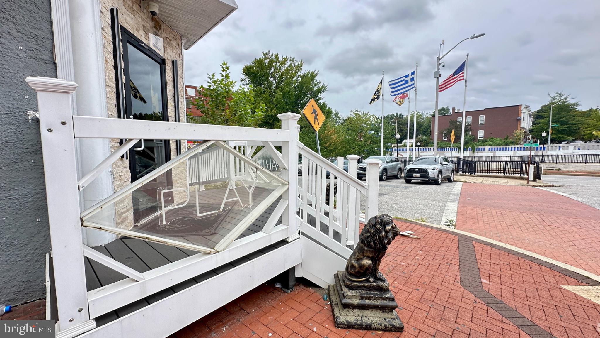 500 S LEHIGH STREET