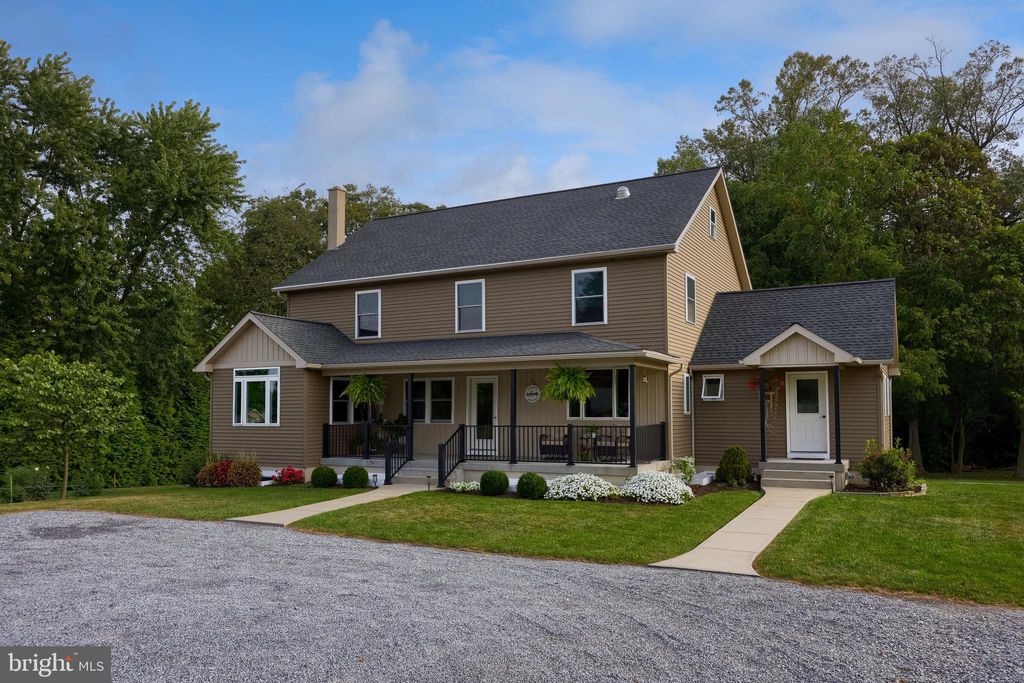 Photo of 771 Georgetown Road, PARADISE, PA 17562 (MLS # PALA2077532)