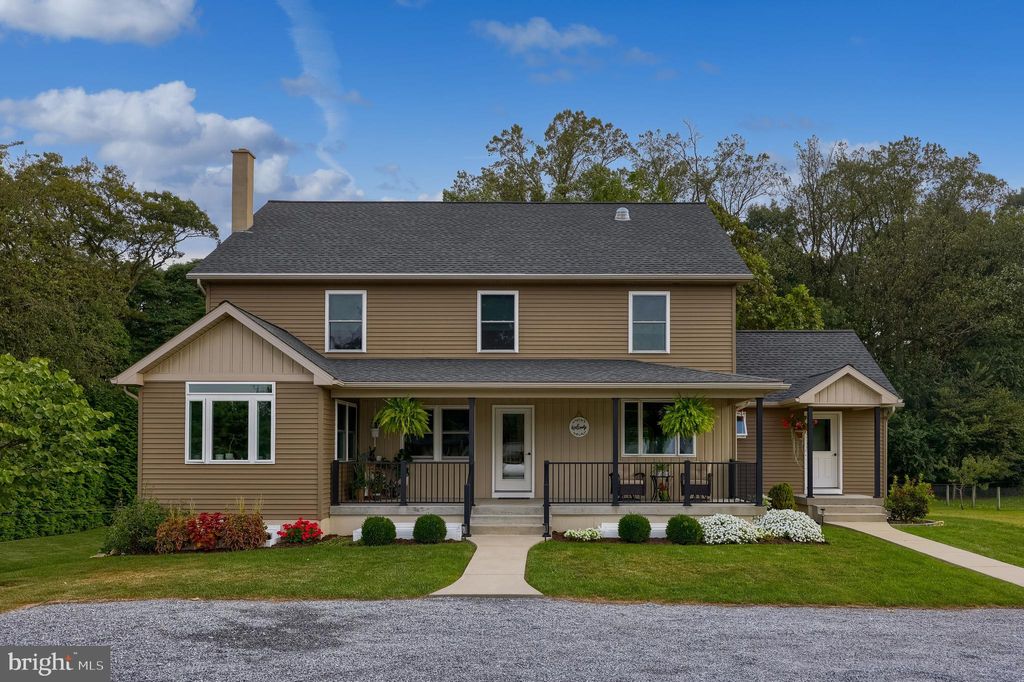 Photo of 771 Georgetown Road, PARADISE, PA 17562 (MLS # PALA2077532)