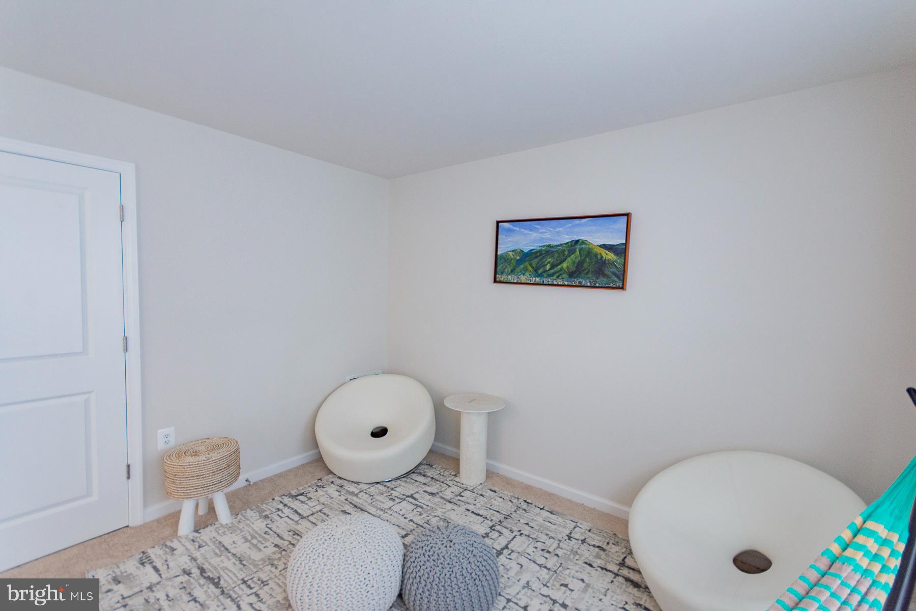 PRESIDENTS POINTE - Residential Lease