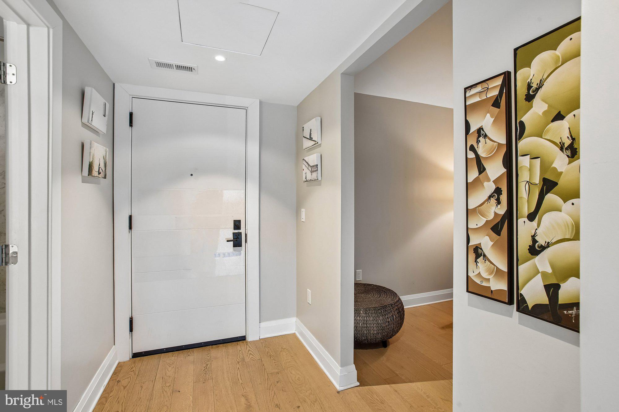 925 N FAIRFAX STREET 403